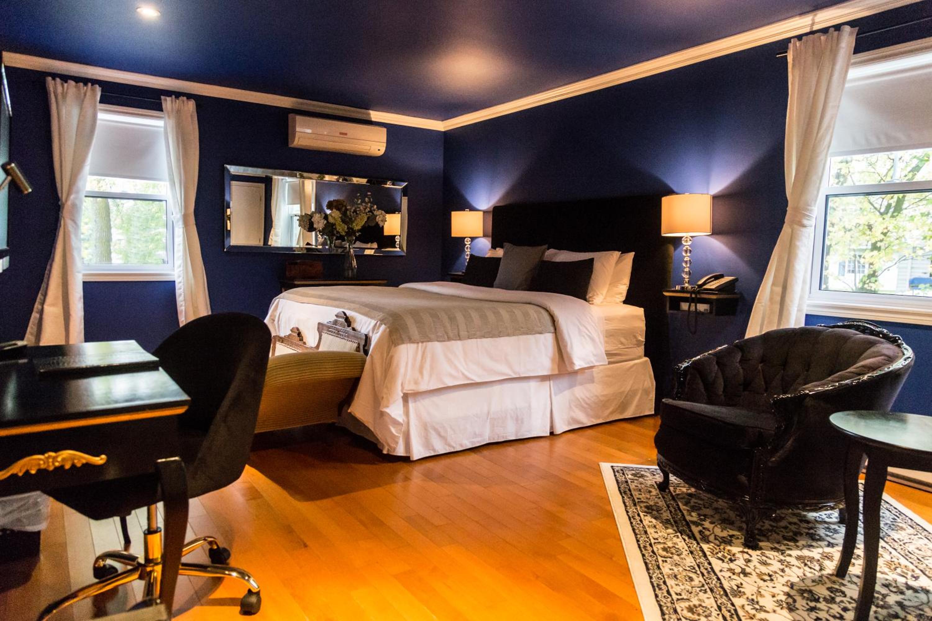 Superior King Room photo 1