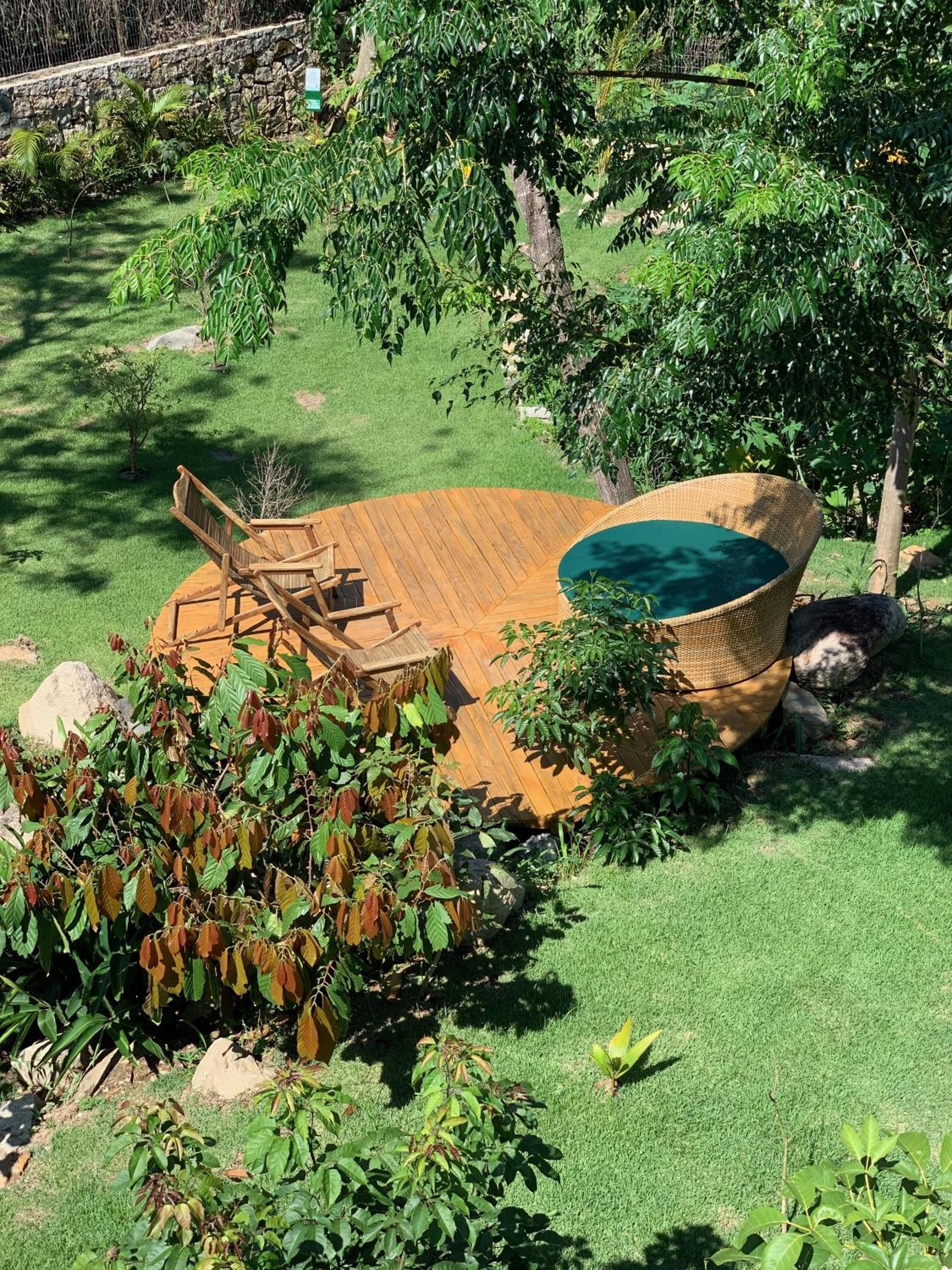 Suíte Jardim com Banheira photo 2