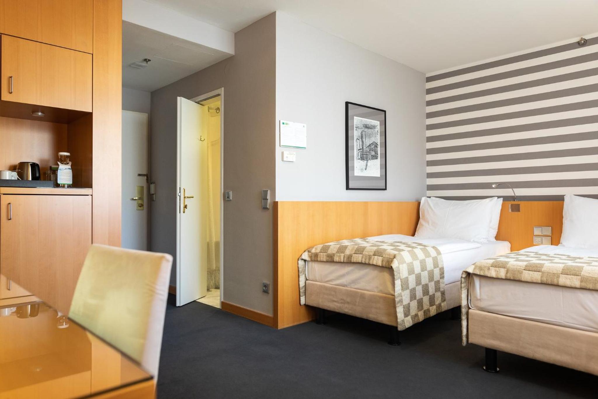 Premium Twin Room