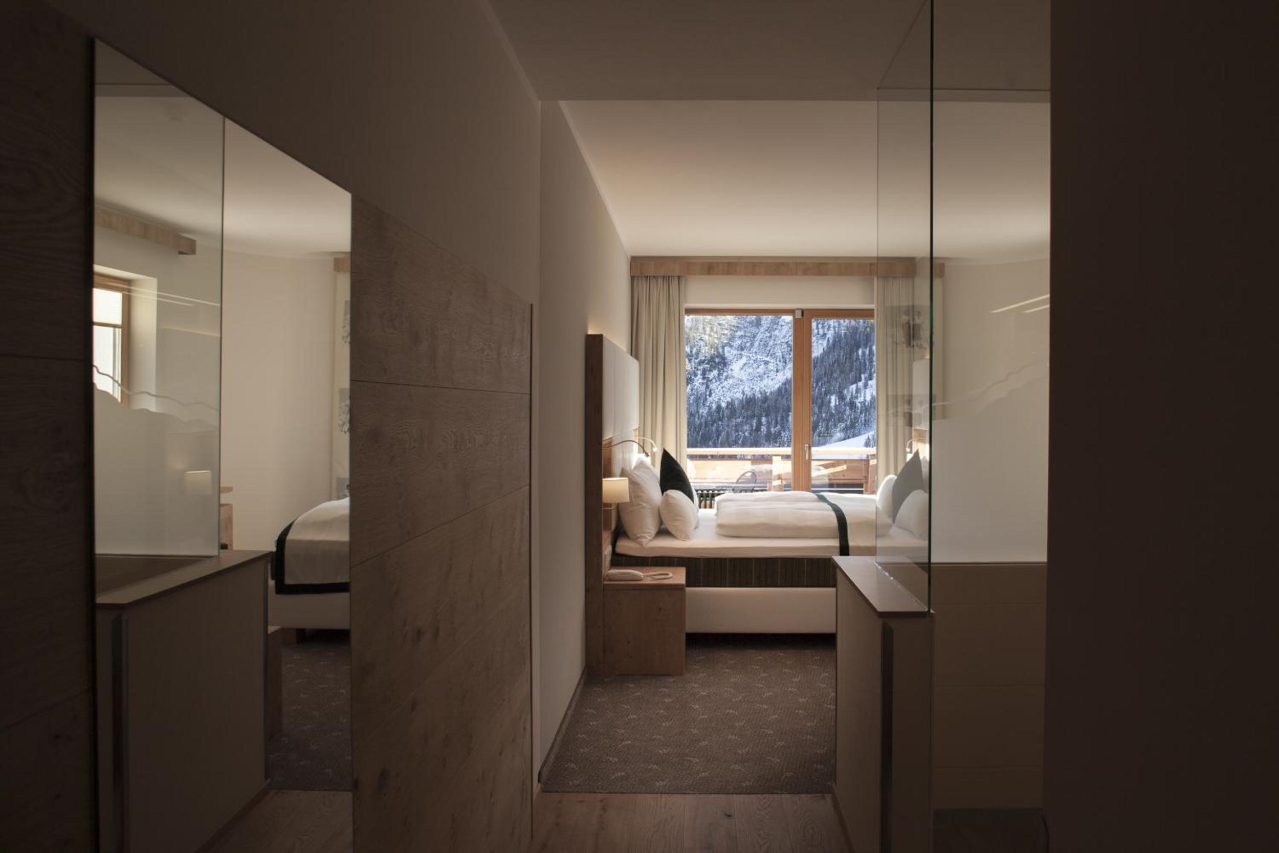 Deluxe Double Room - Photo 6