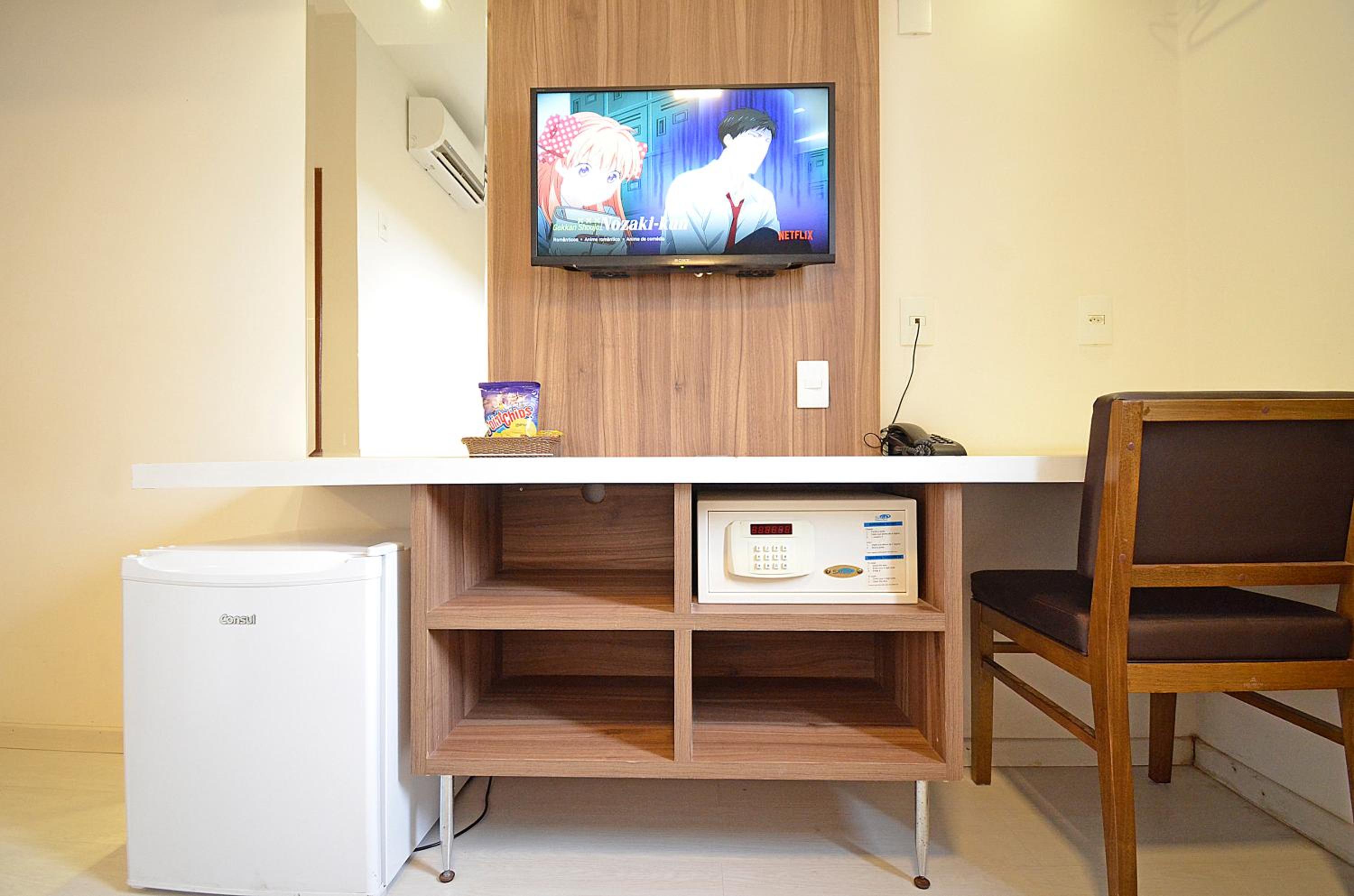 Standard Twin Room photo 2