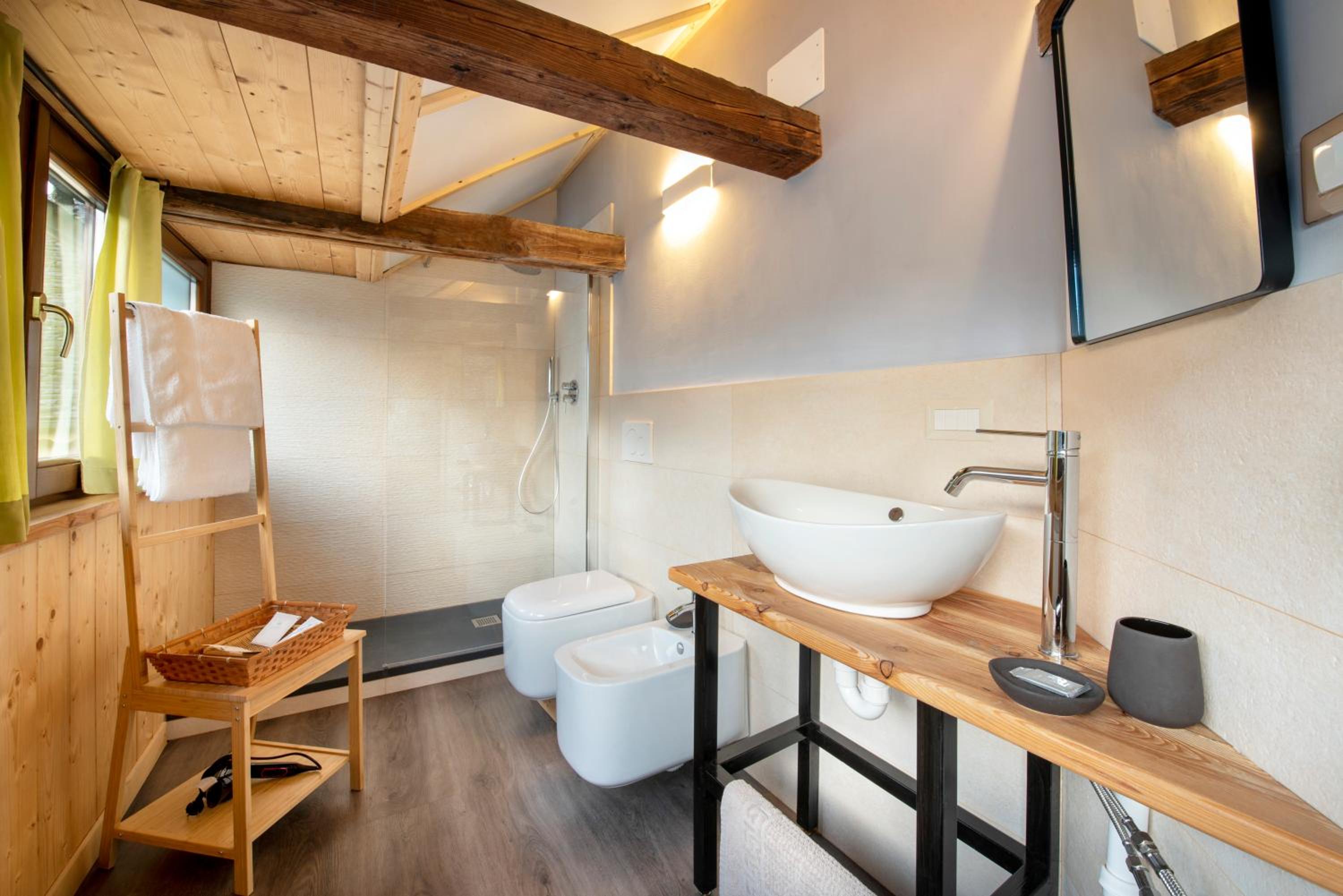 Standard Double or Twin Room with Private External Bathroom photo 2