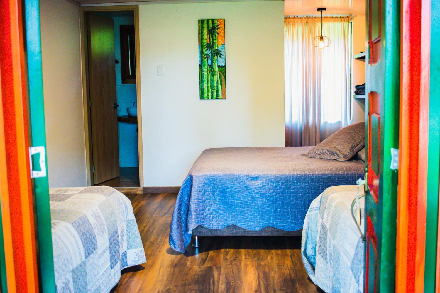 Quadruple Room with Private Bathroom photo 2