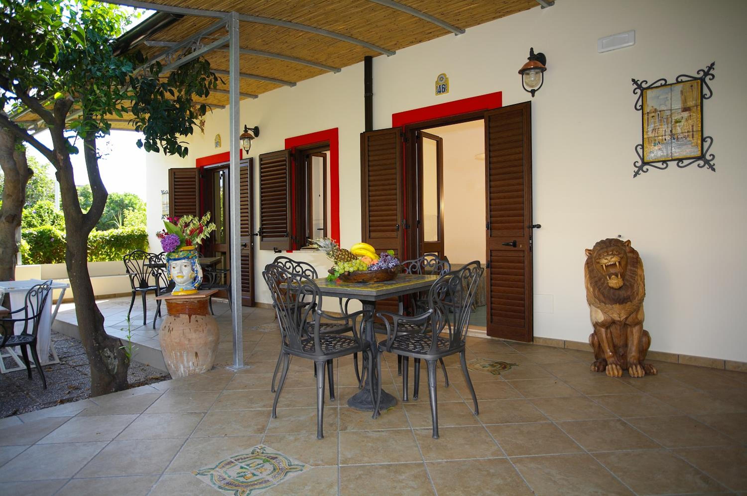 Triple Room - Photo 6