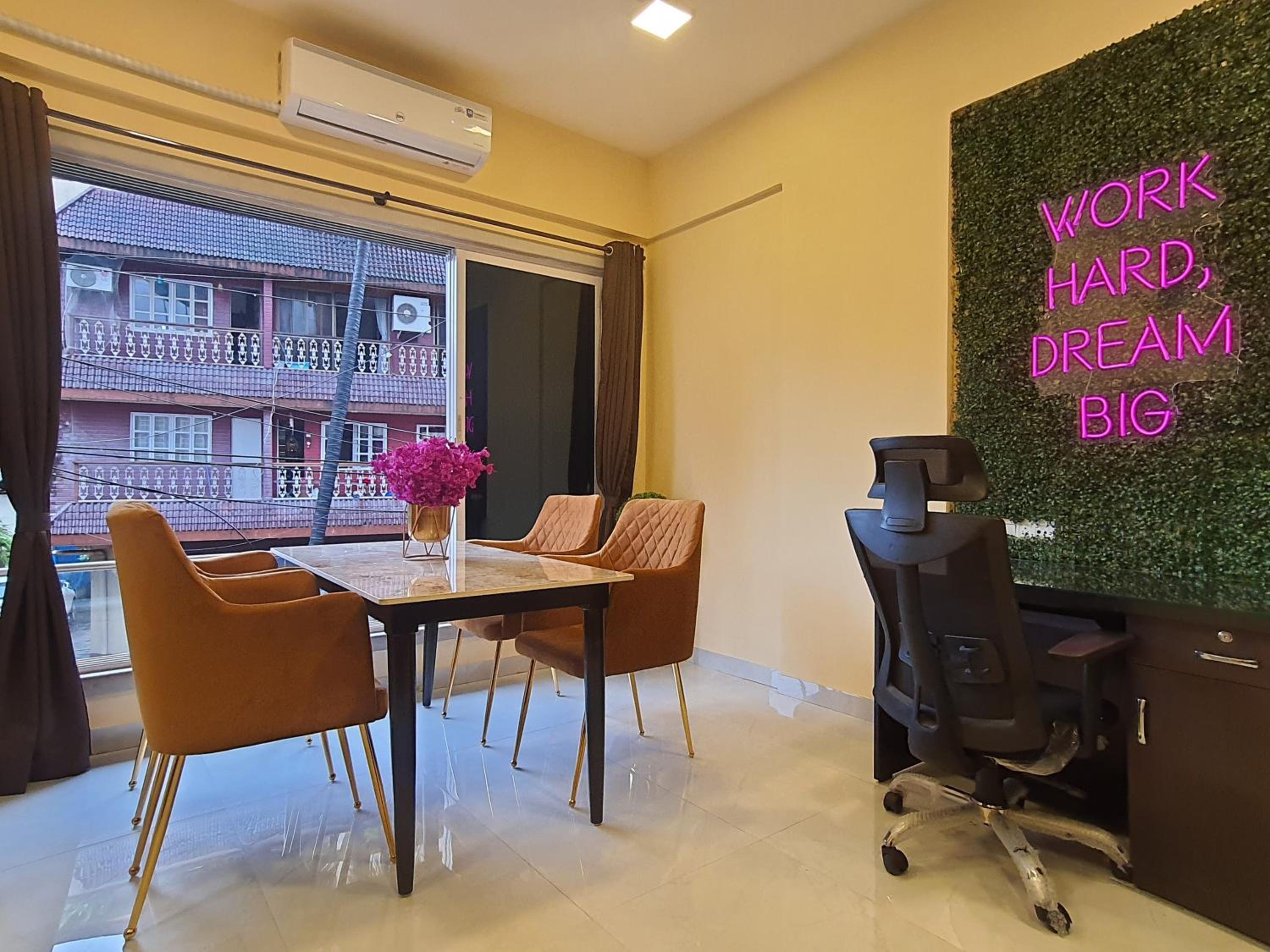 One-Bedroom Apartment - Photo 18