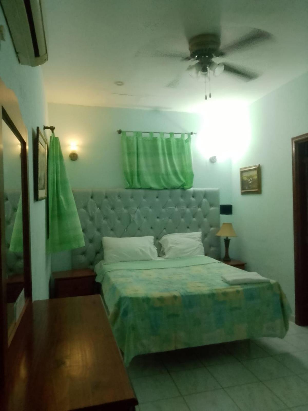 Superior Queen Room