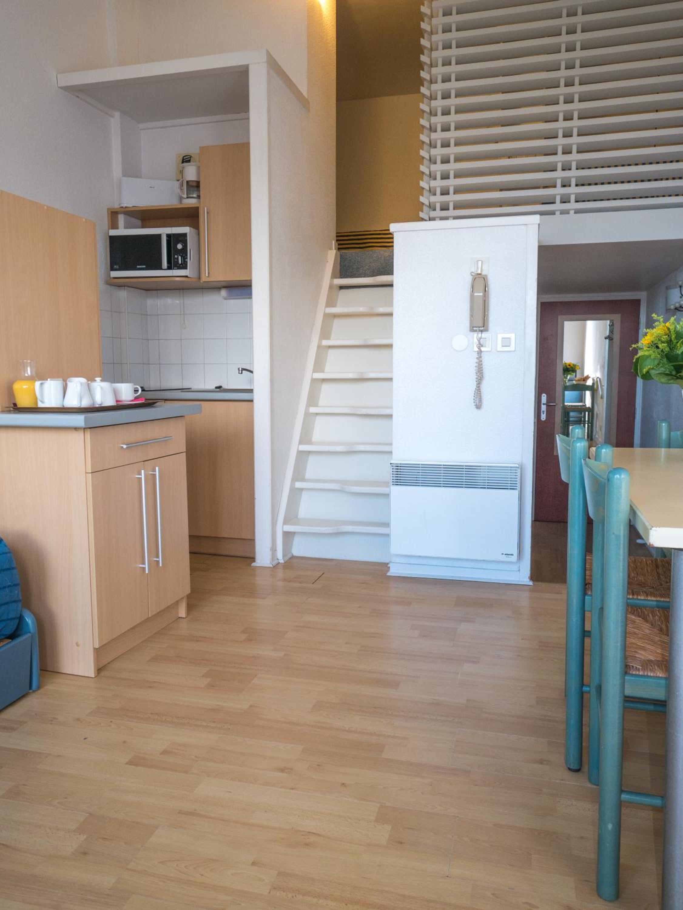 One-Bedroom Apartment (6 Adults)