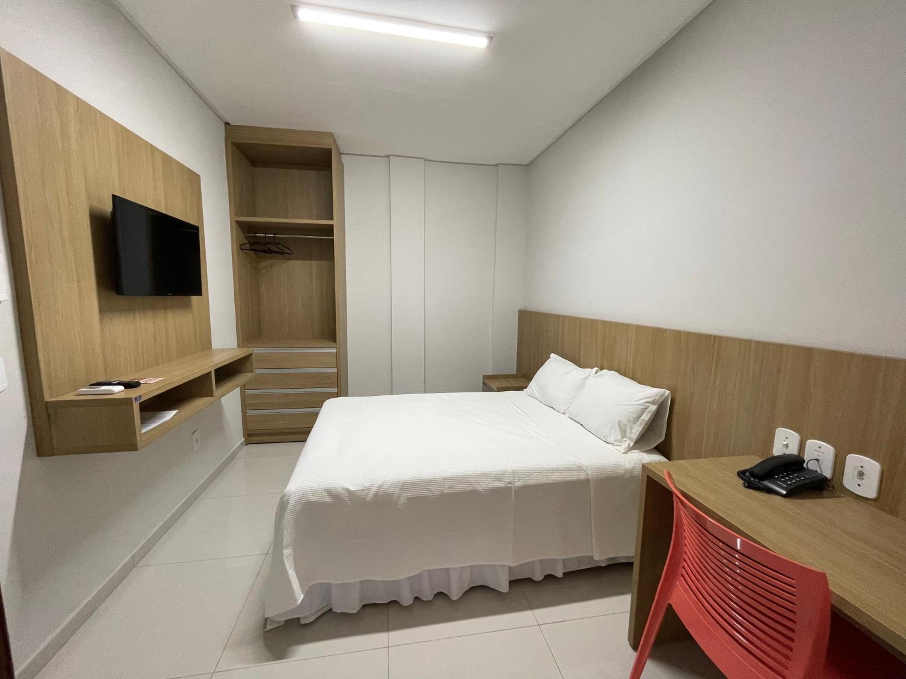 Large Double Room photo 1