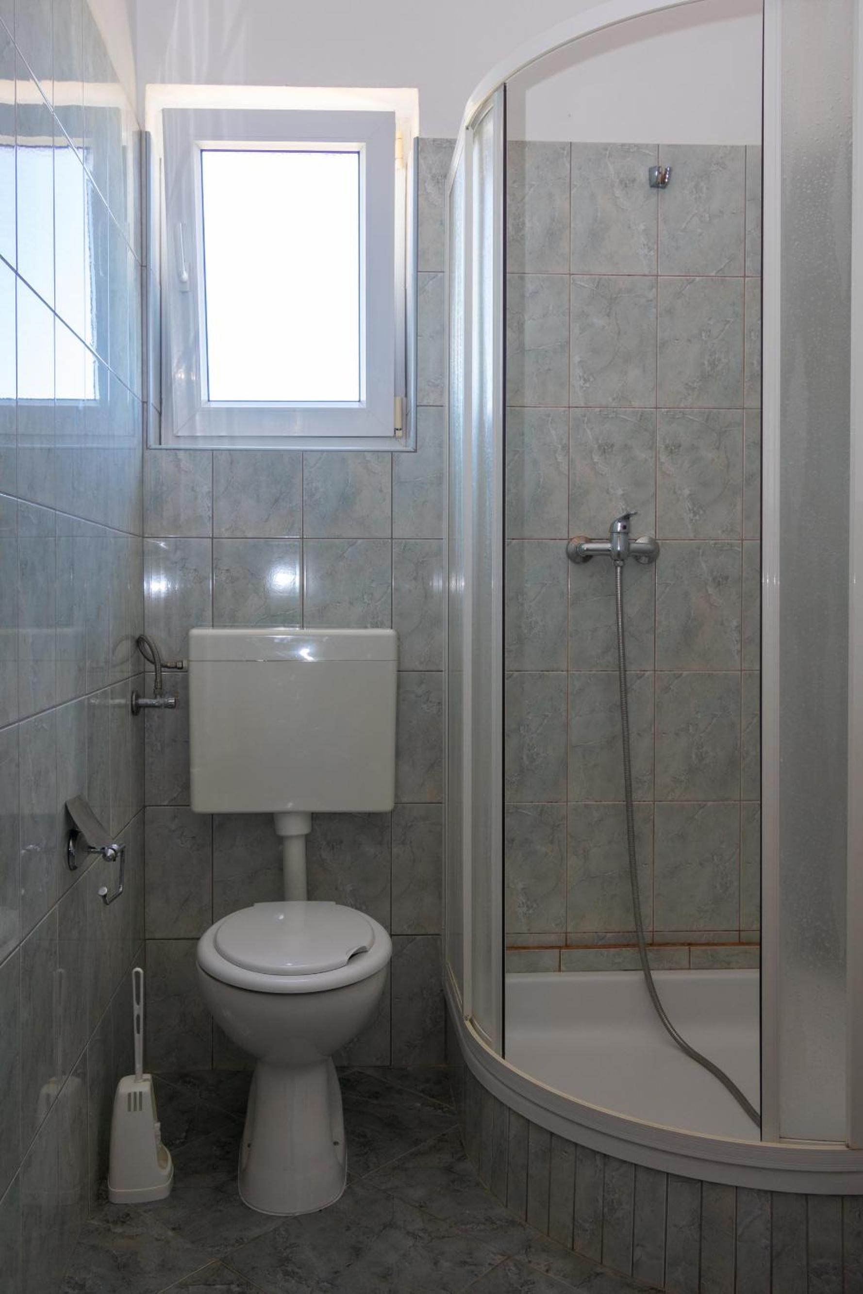 One-Bedroom Apartment with Balcony photo 2