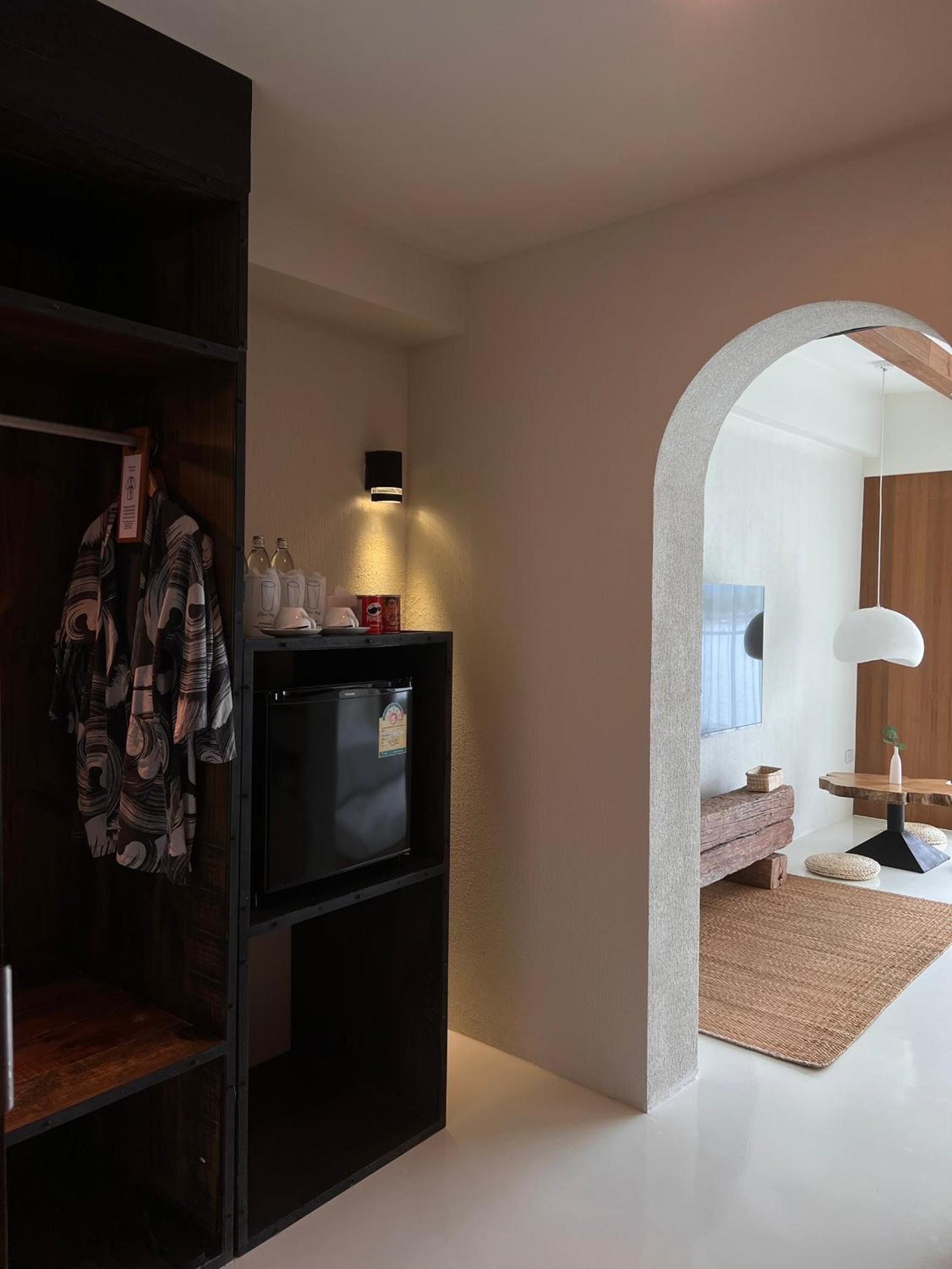 Suite with Lake View photo 2