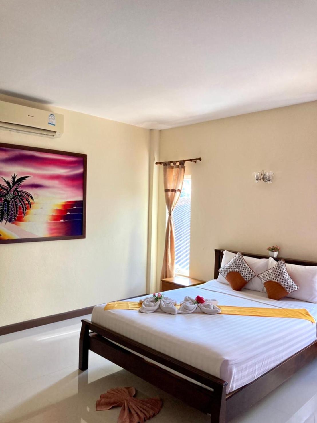 Double Room With Bathroom photo 3