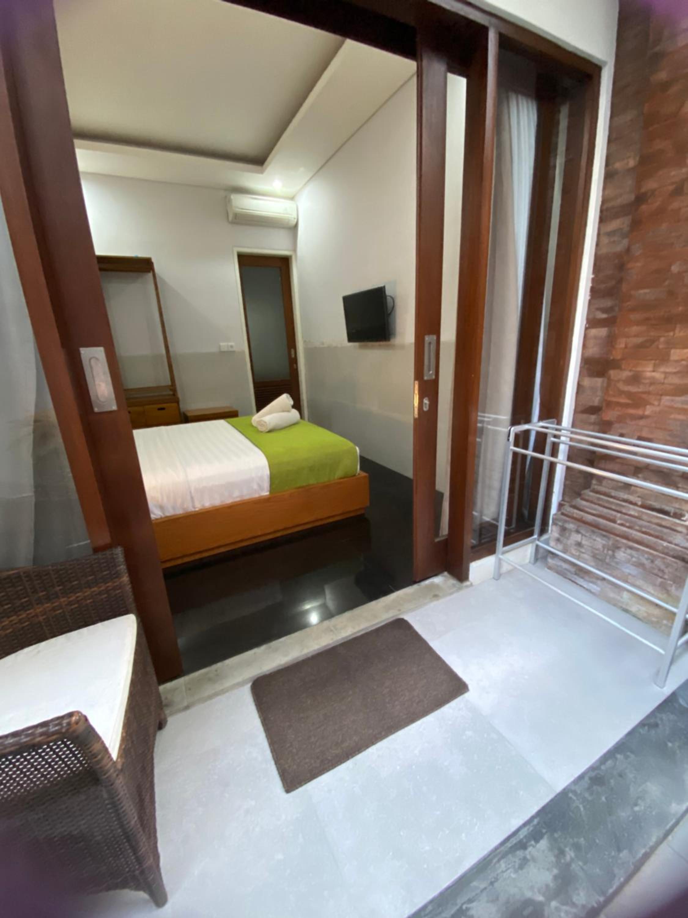 Double Room - Photo 2