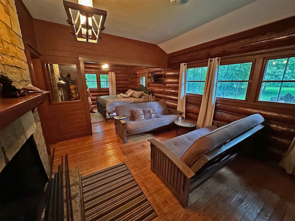 Room, Multiple Beds, Park View