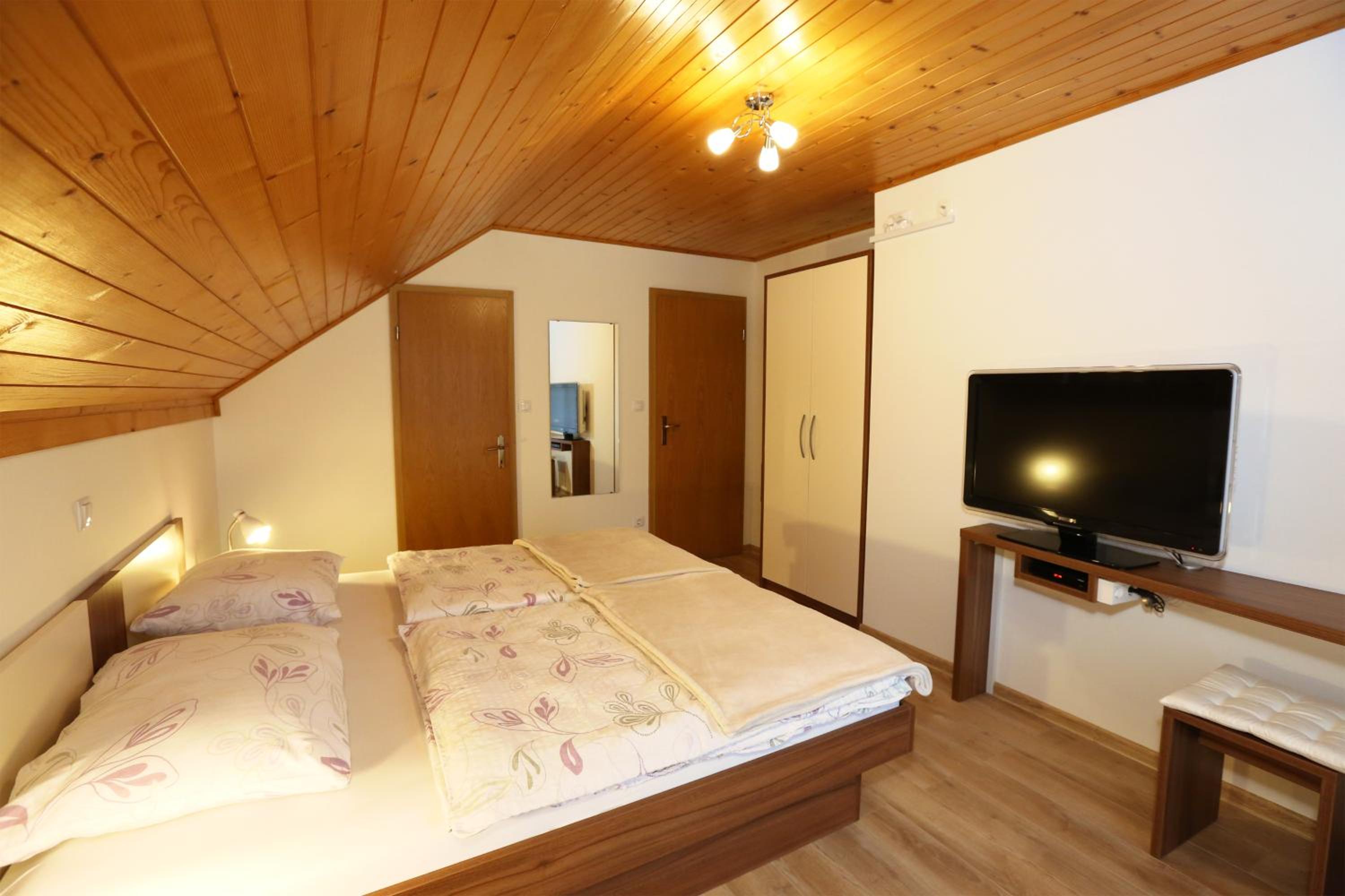 Double Room with Balcony photo 3