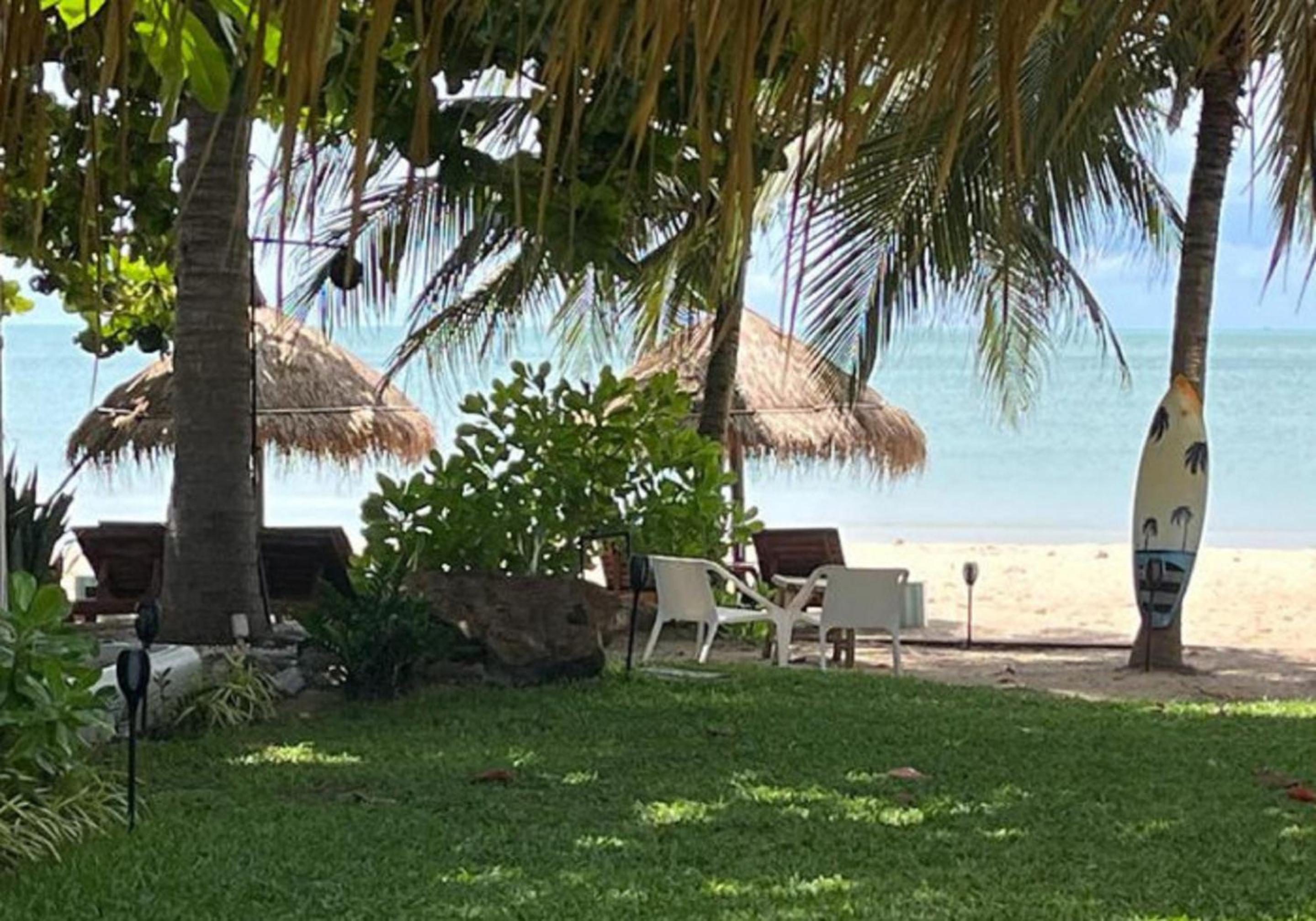 Bungalow with Sea View - Photo 8