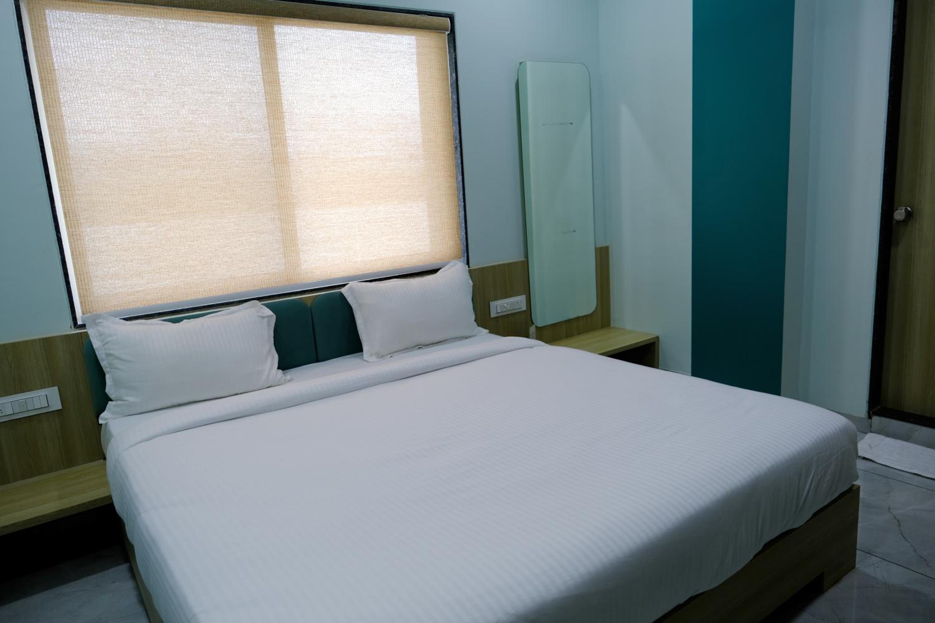 River View Room - Photo 1