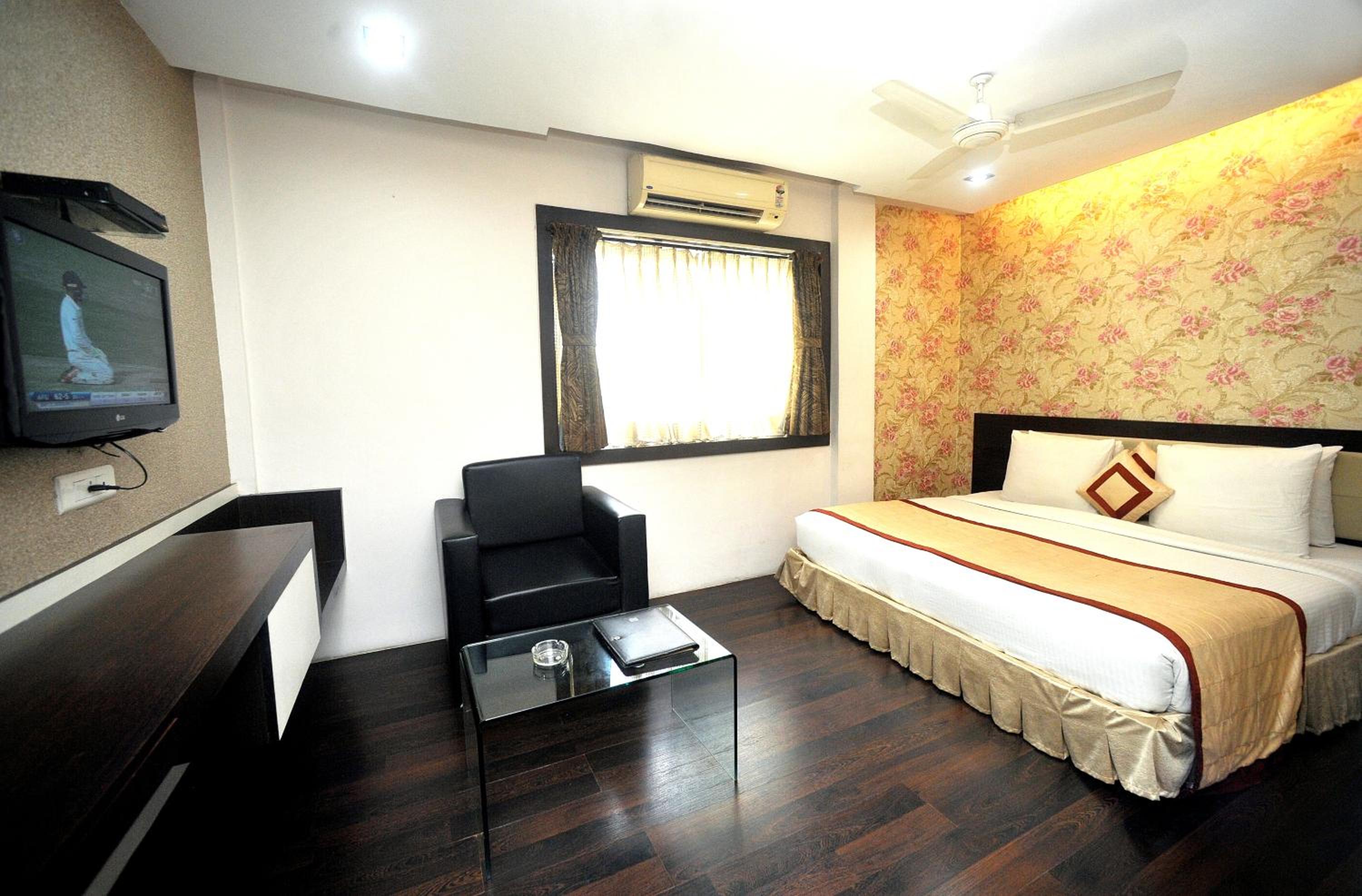 Standard Double Room - Photo 1