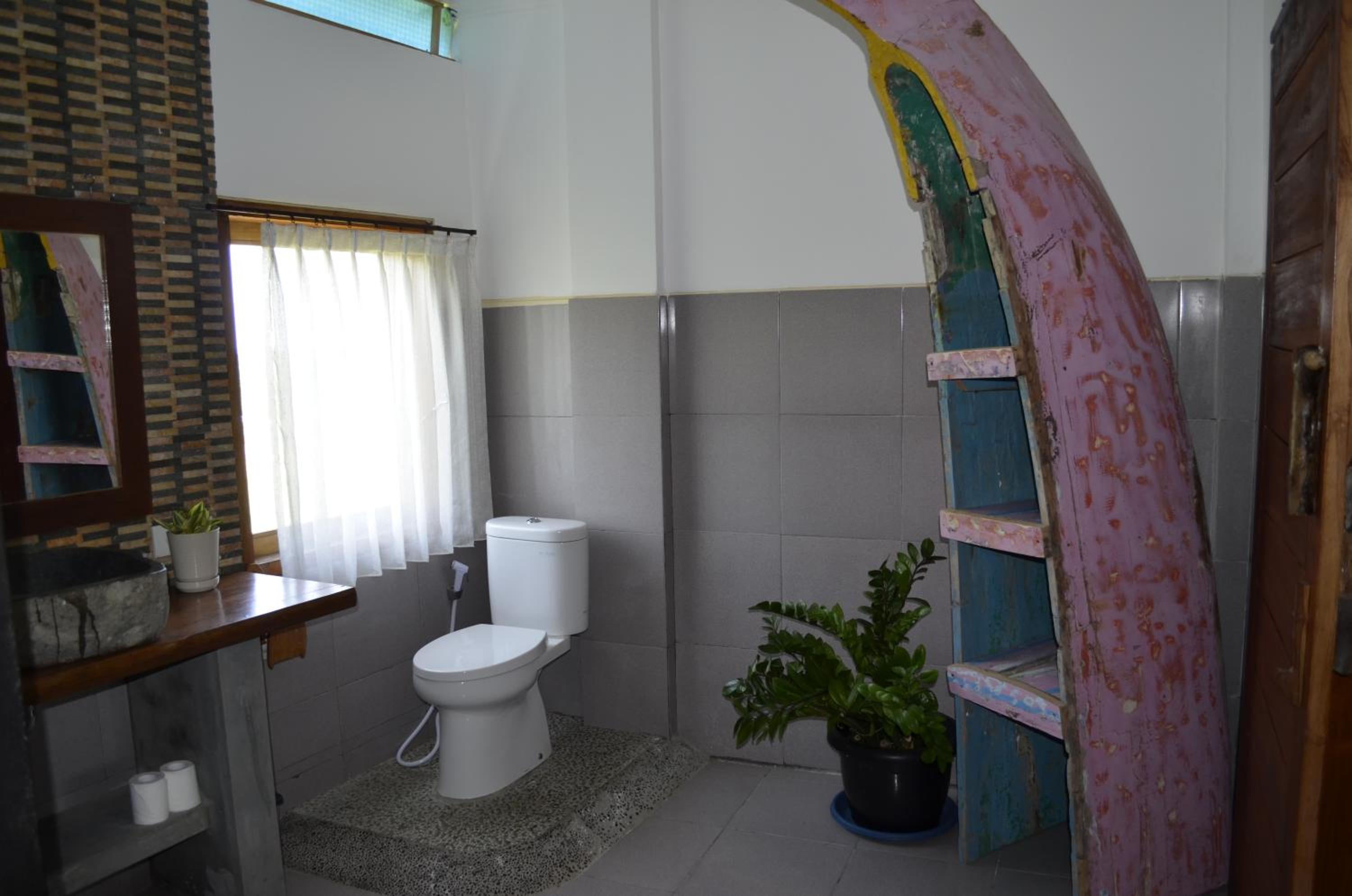 Standard Twin Room with Sea View - Photo 4