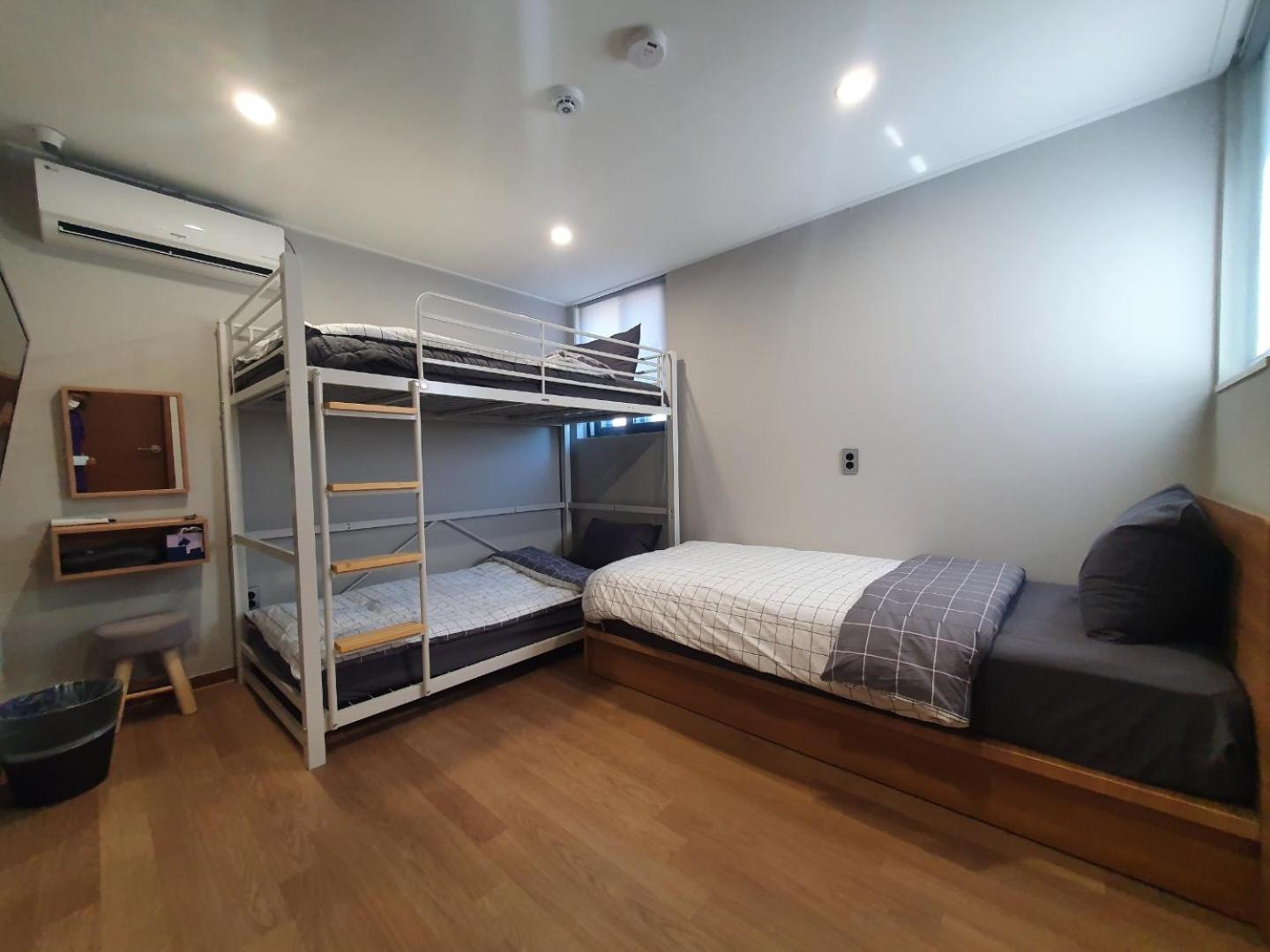 Triple Room with Private Bathroom