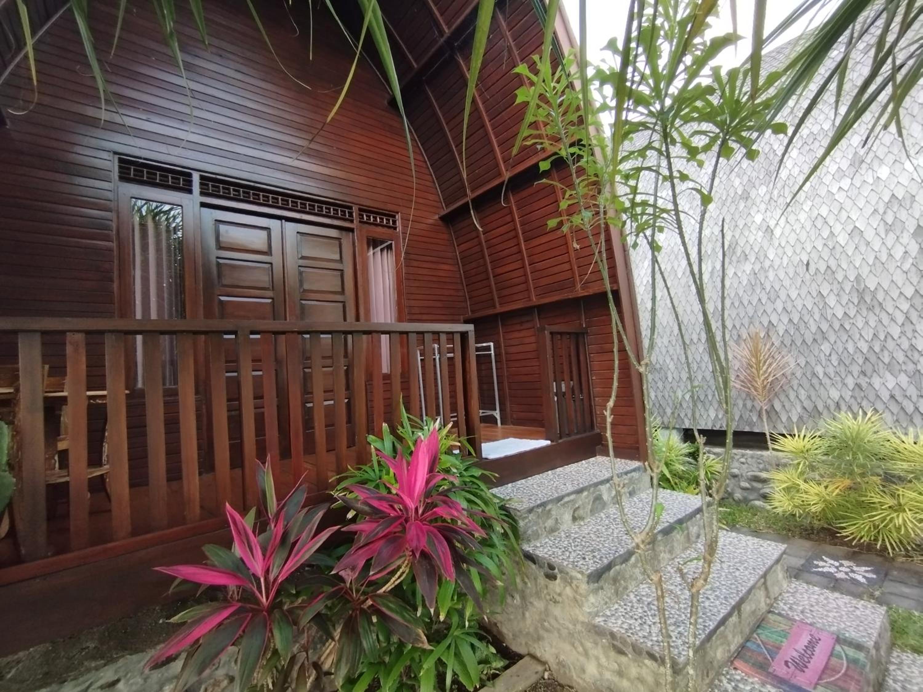 Standard Triple Room with Sea View - Photo 5