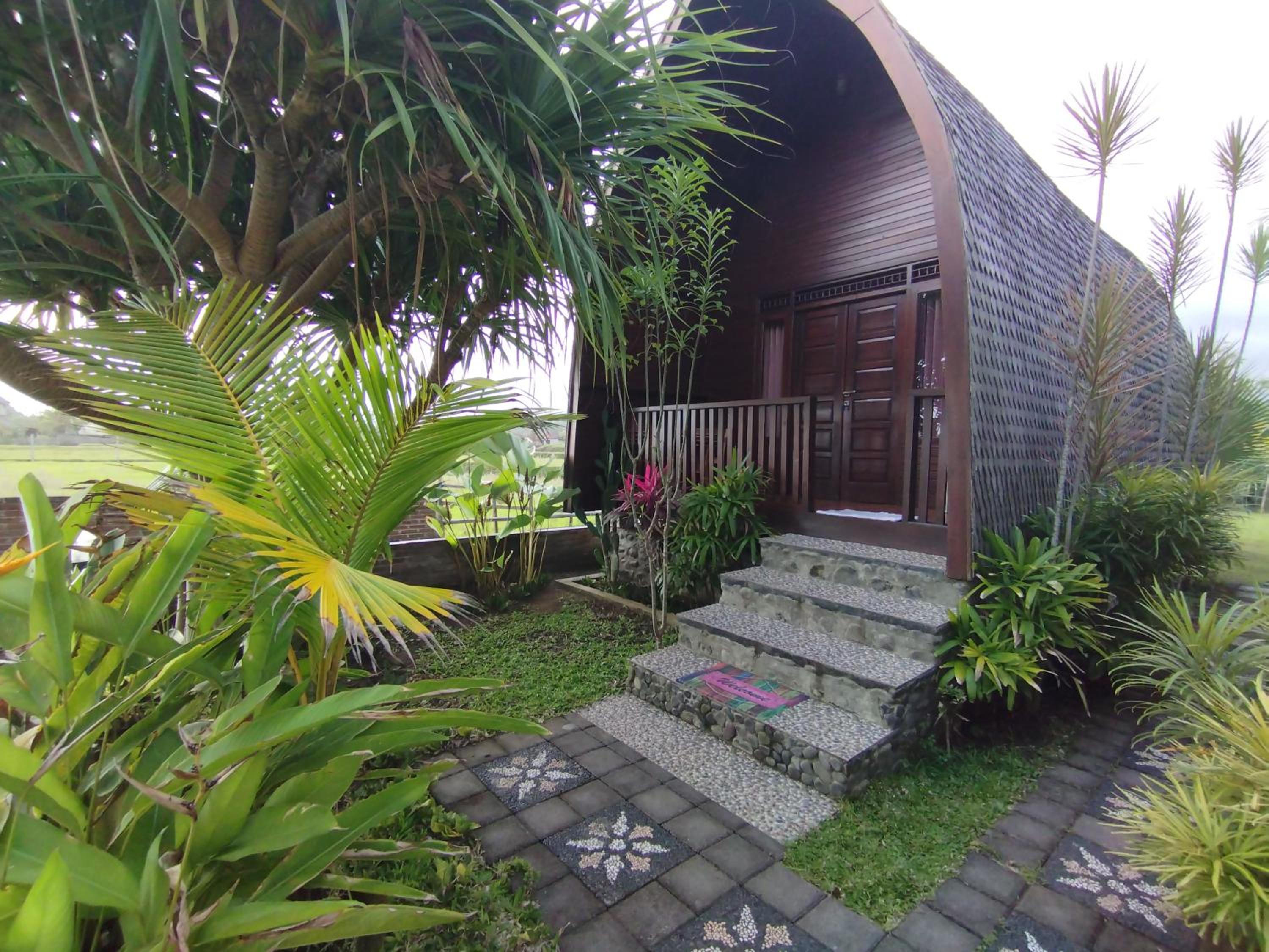Standard Triple Room with Sea View - Photo 6