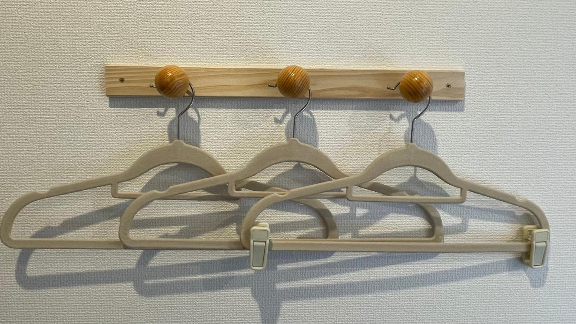 Standard Twin Room - Photo 4