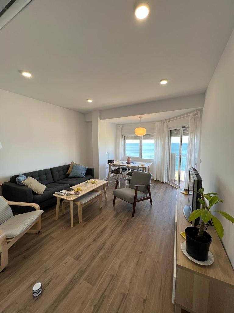 Apartamento con vista al mar
