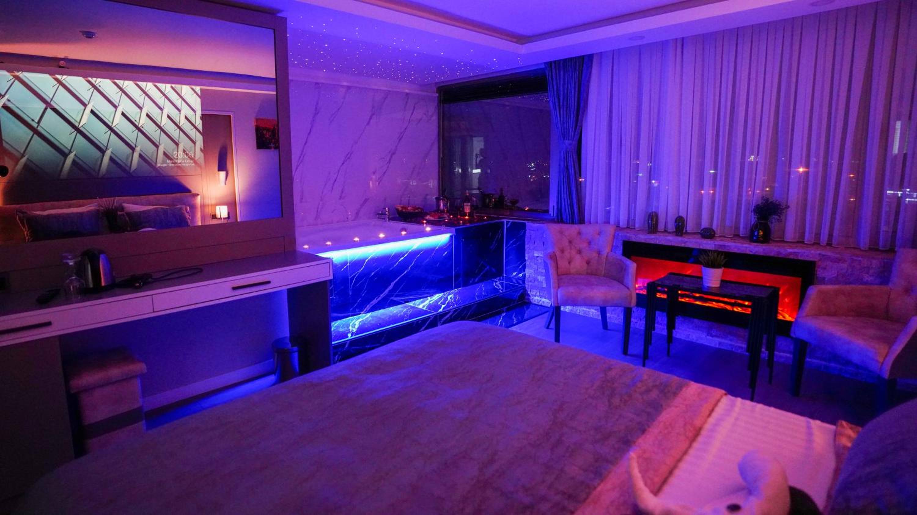 Queen Room with Spa Bath photo 1