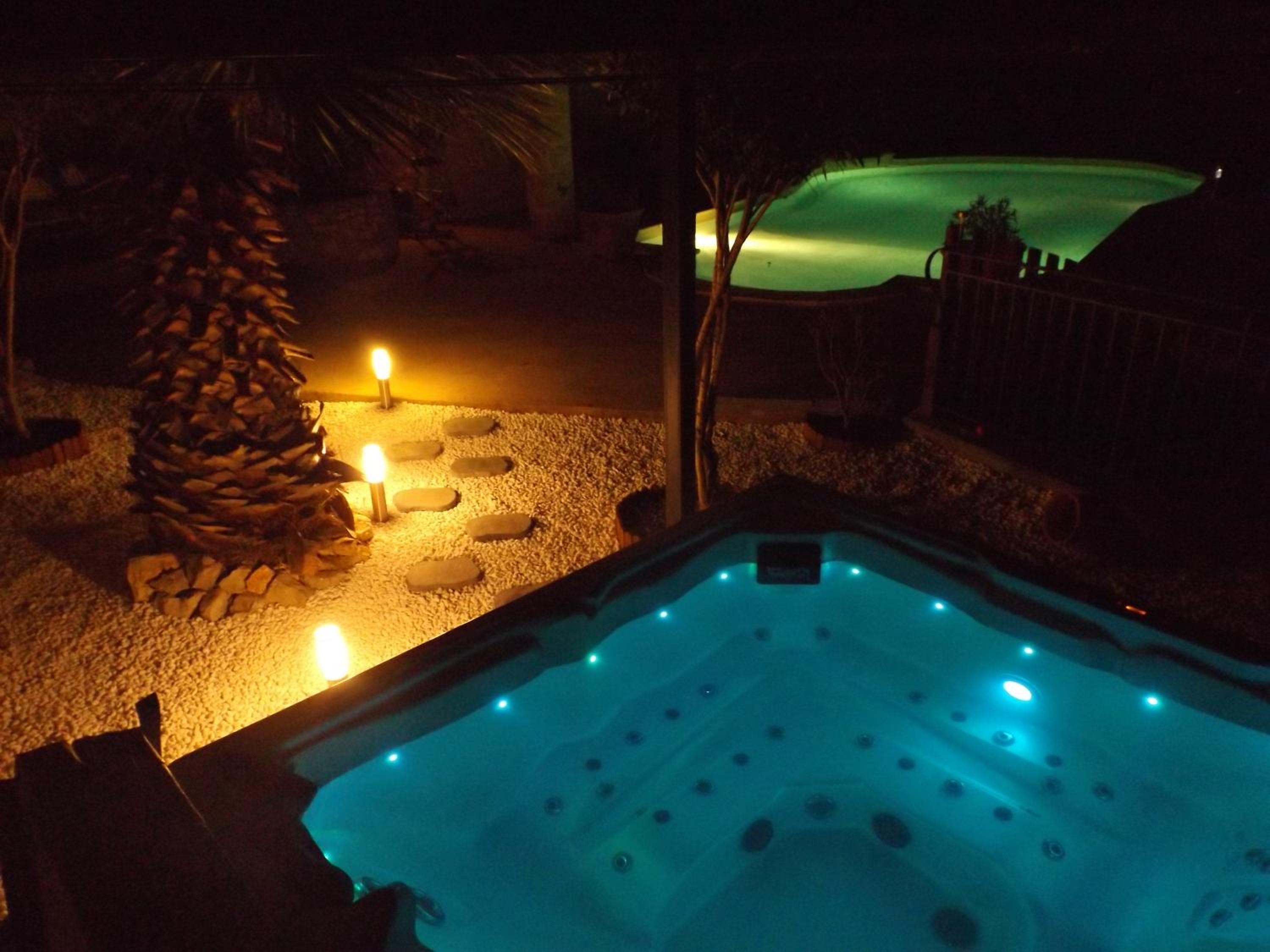 Studio with Pool View photo 1
