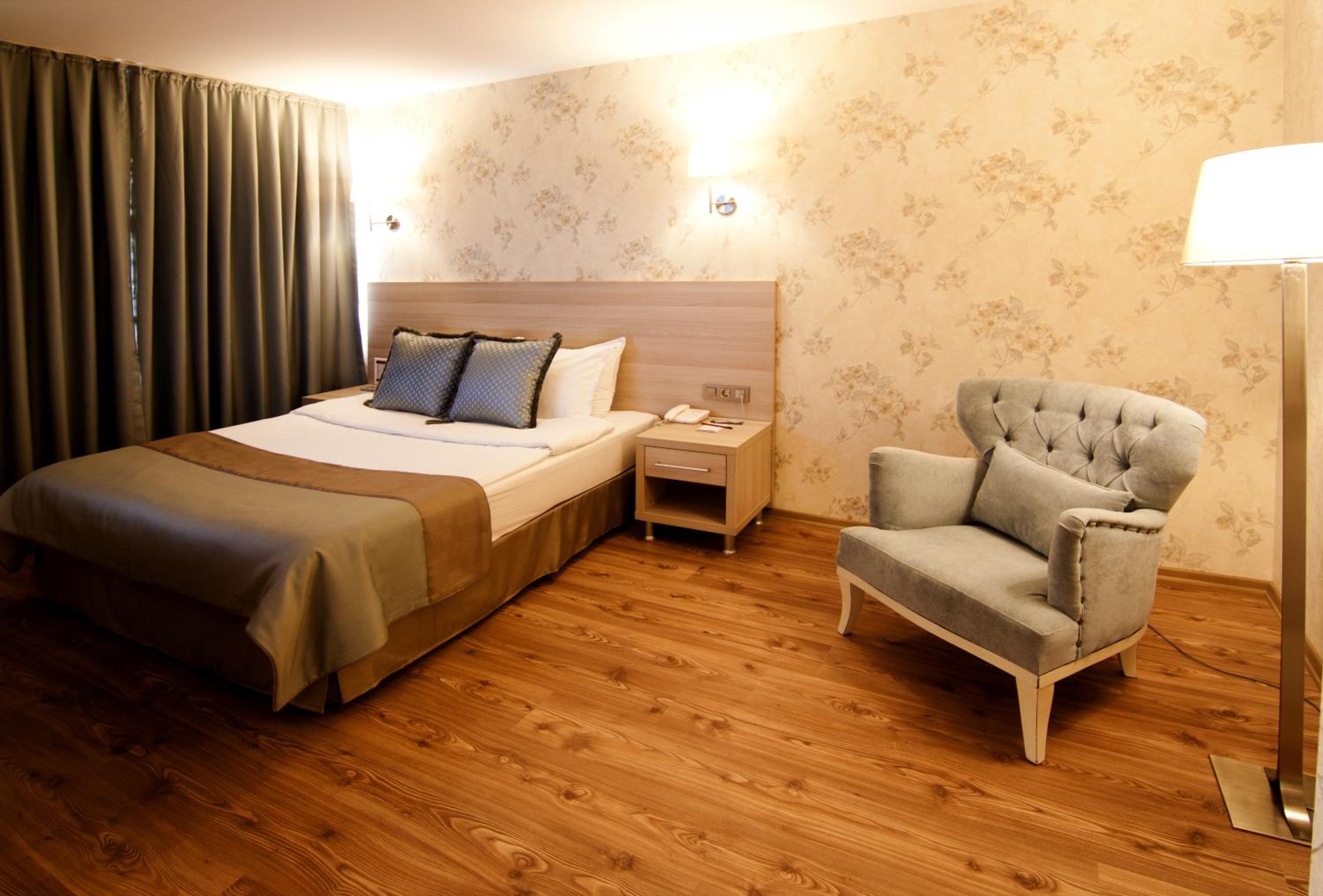 Double Suite - Photo 6