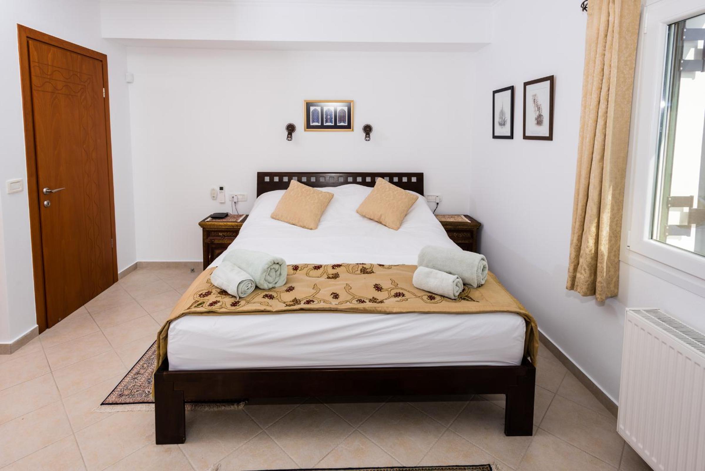 Villa with Sea View photo 1