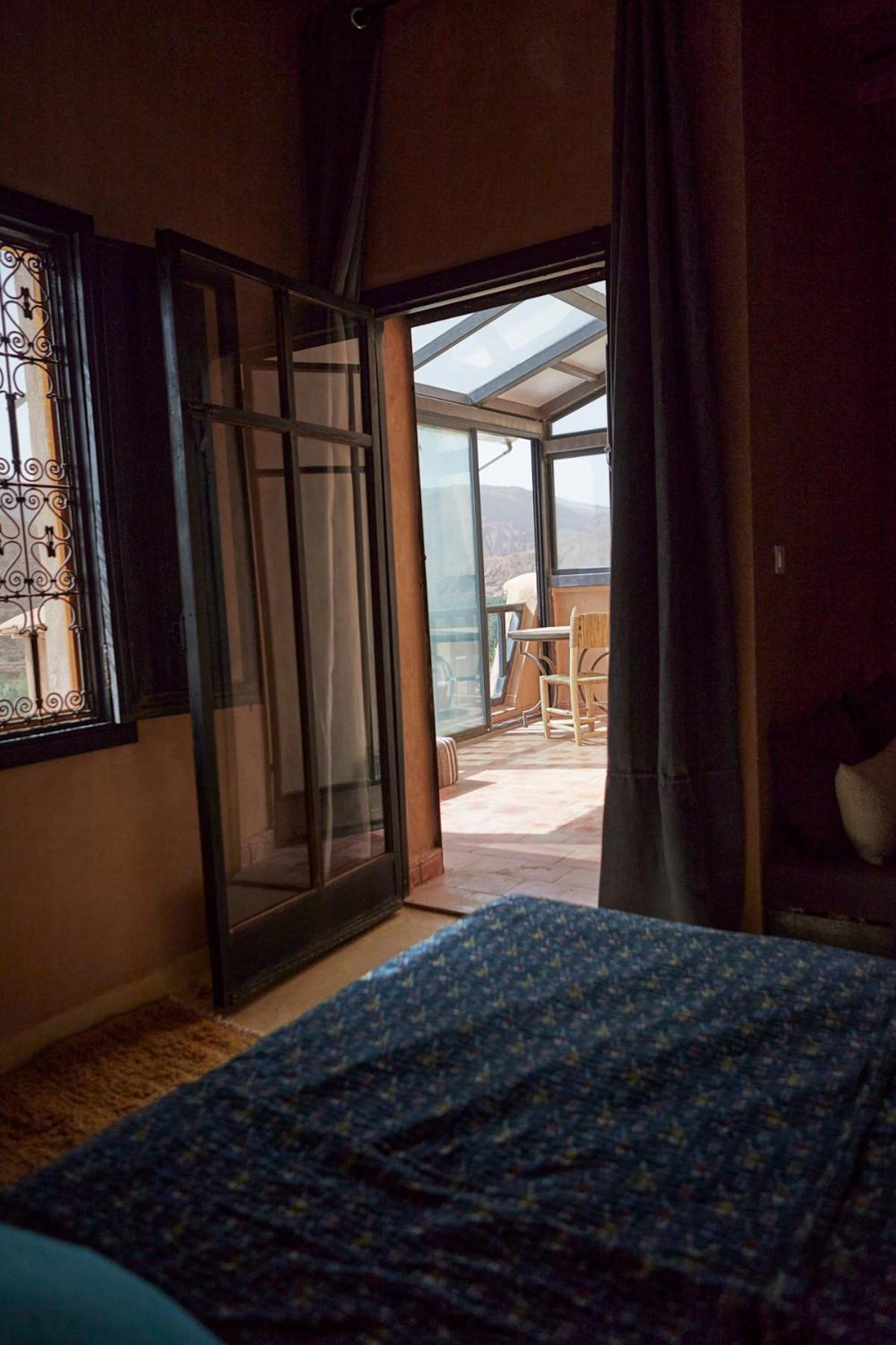 Suite with Mountain View - Photo 4