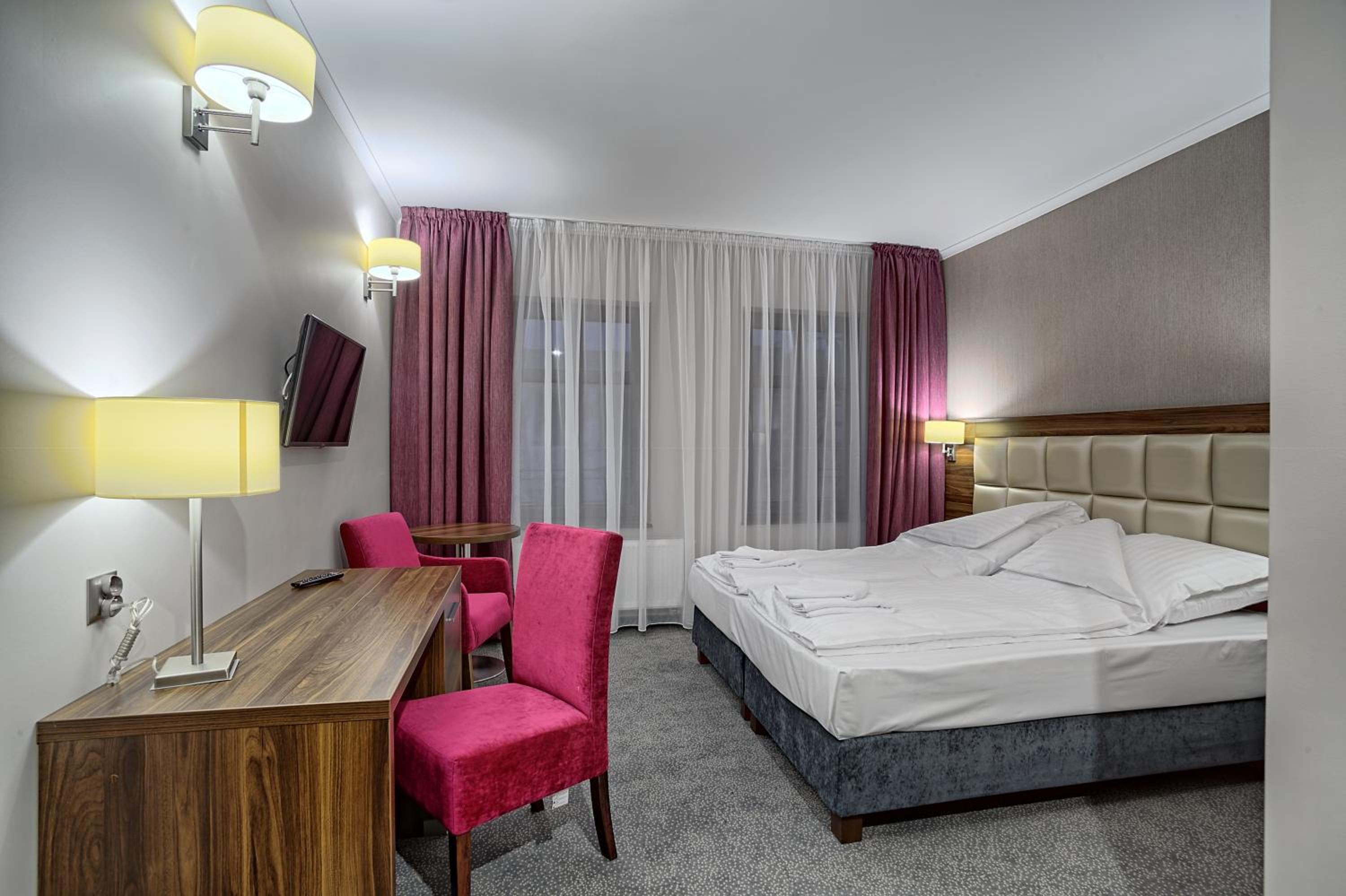 Double Room - Photo 1