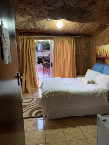 Deluxe Double Room with Castle View - Photo 5