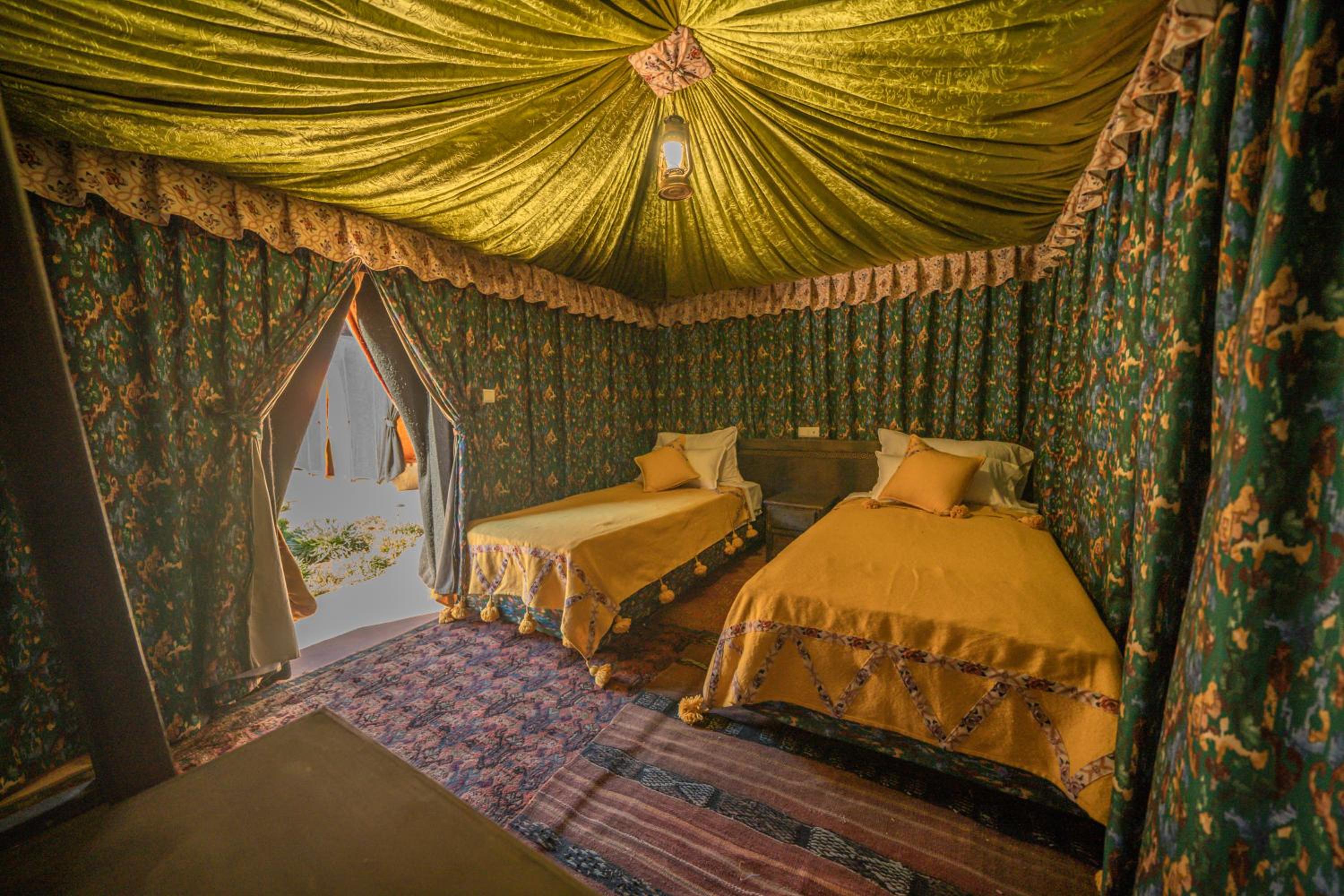 Tent - Photo 3