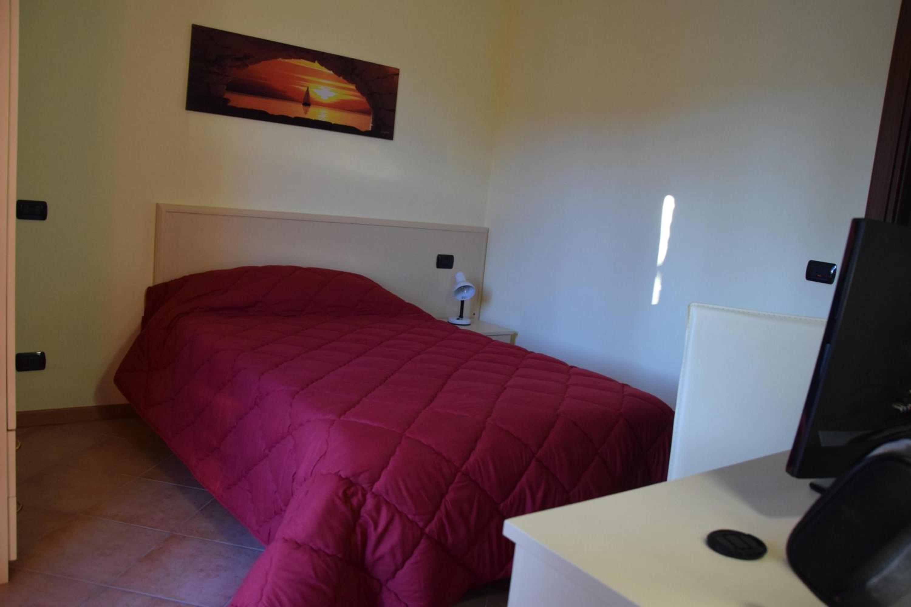 Standard Single Room photo 3
