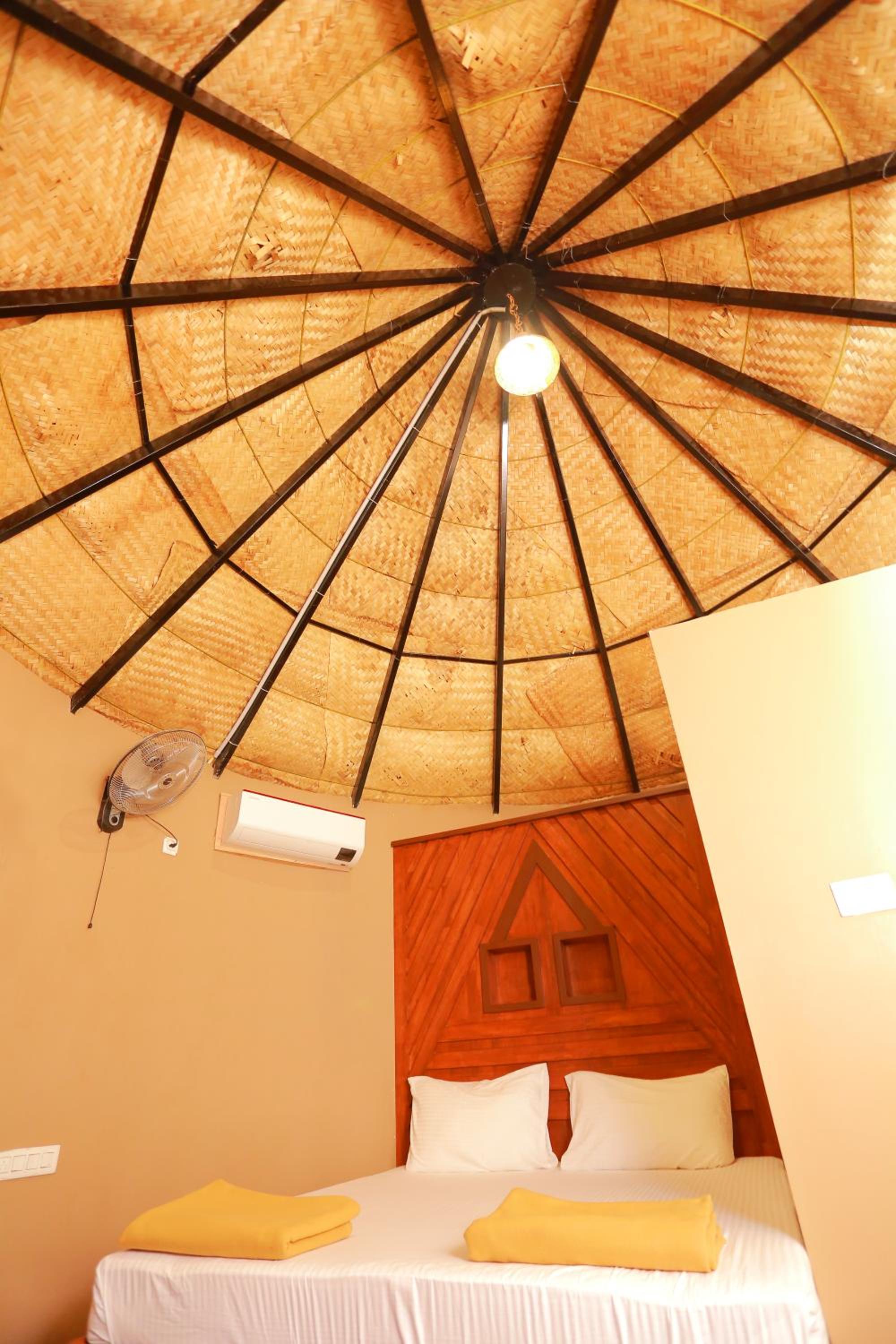 Standard Double Room - Photo 1