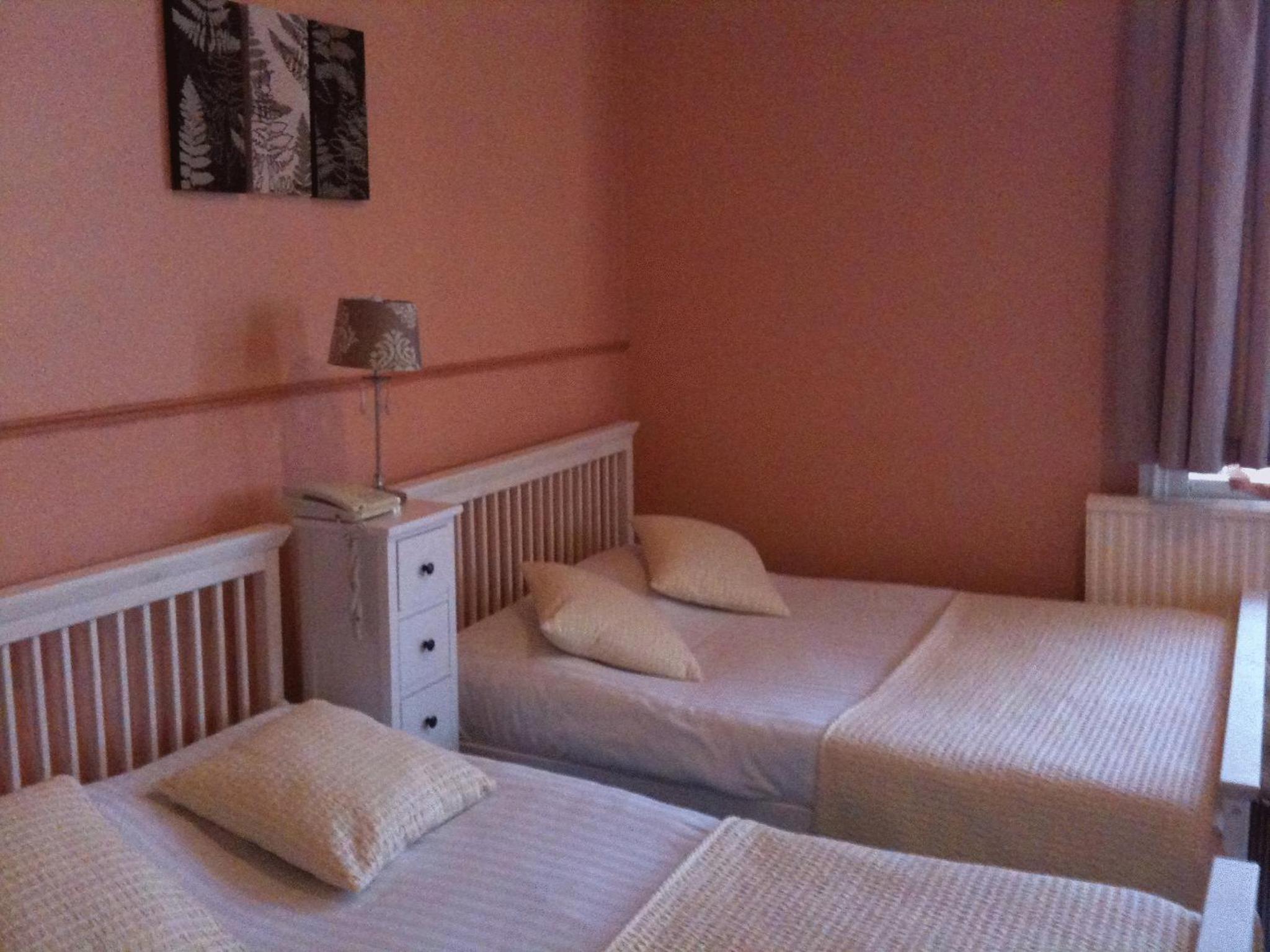 Double Room - Photo 7