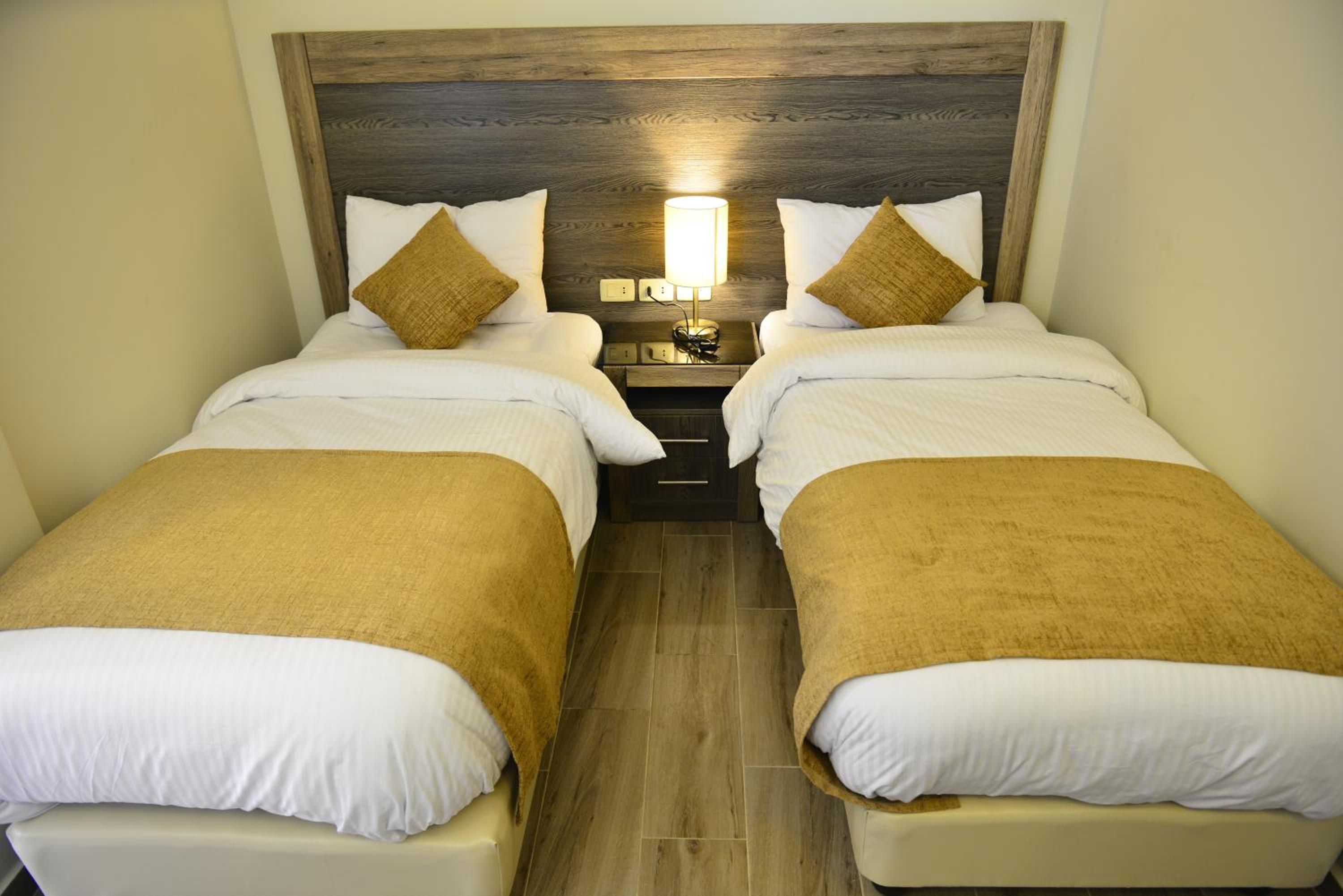 Deluxe Twin Room - Photo 7