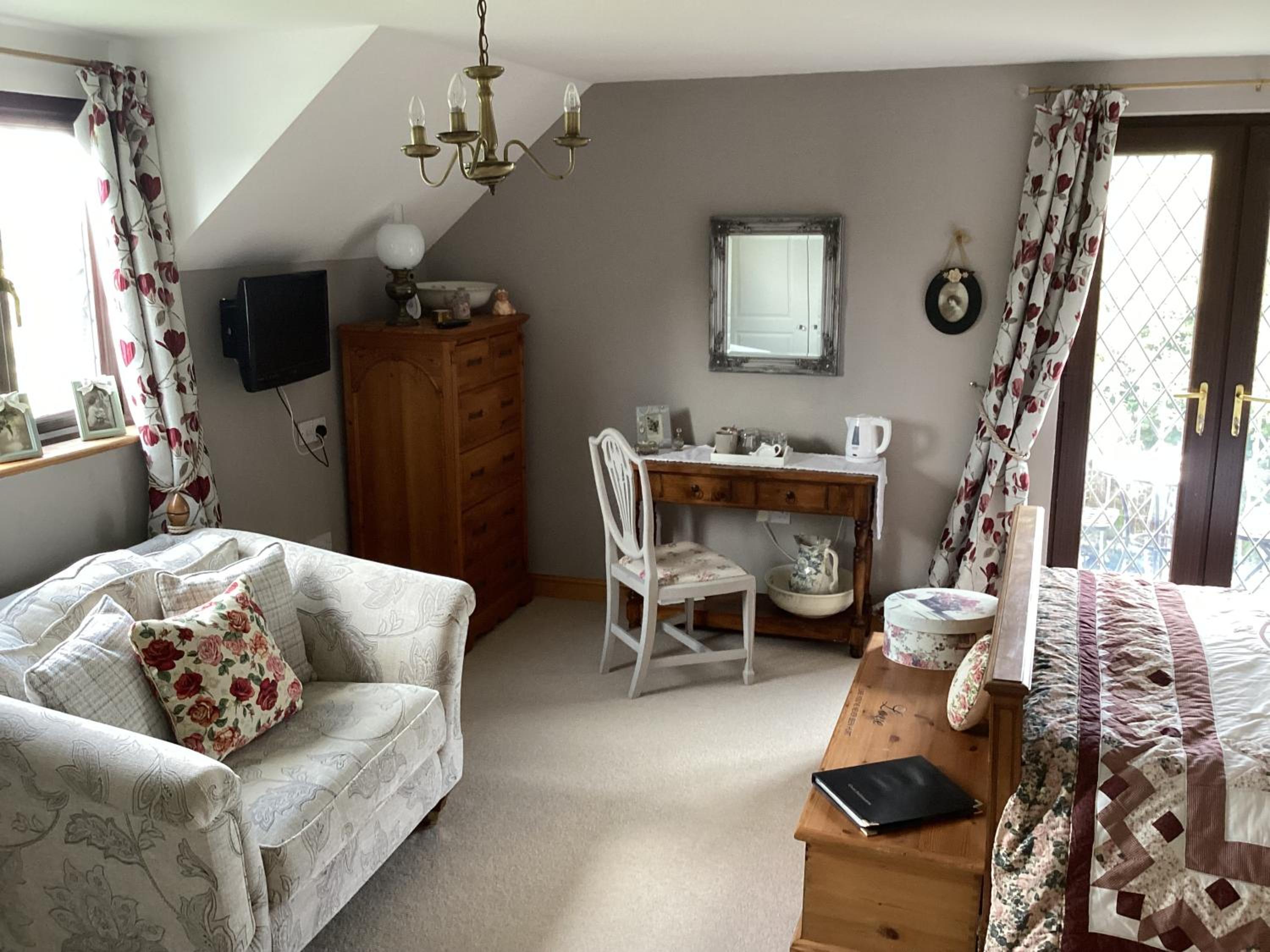 Deluxe Double Room With Balcony photo 1