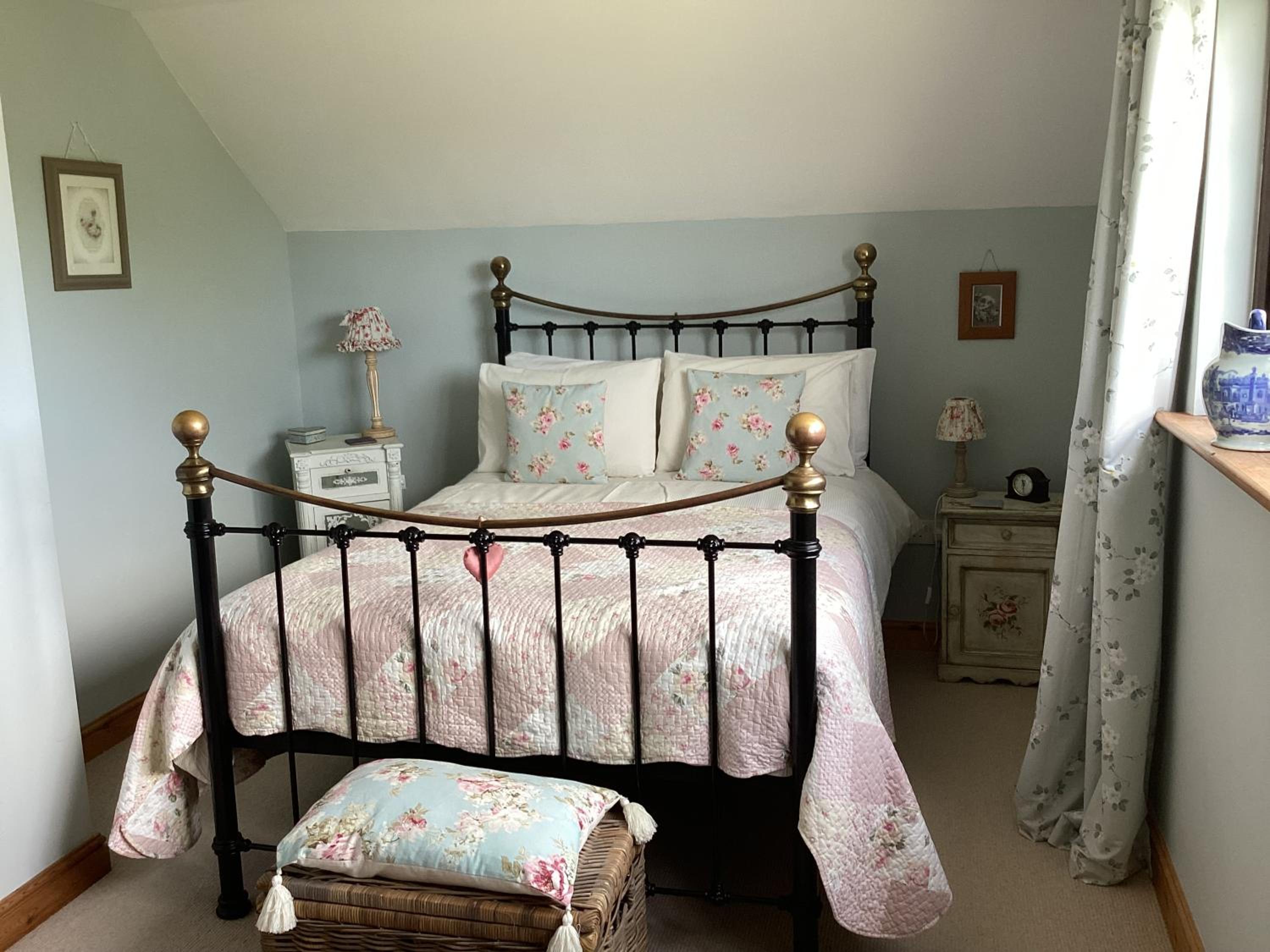 Double Room With Private Bathroom photo 3
