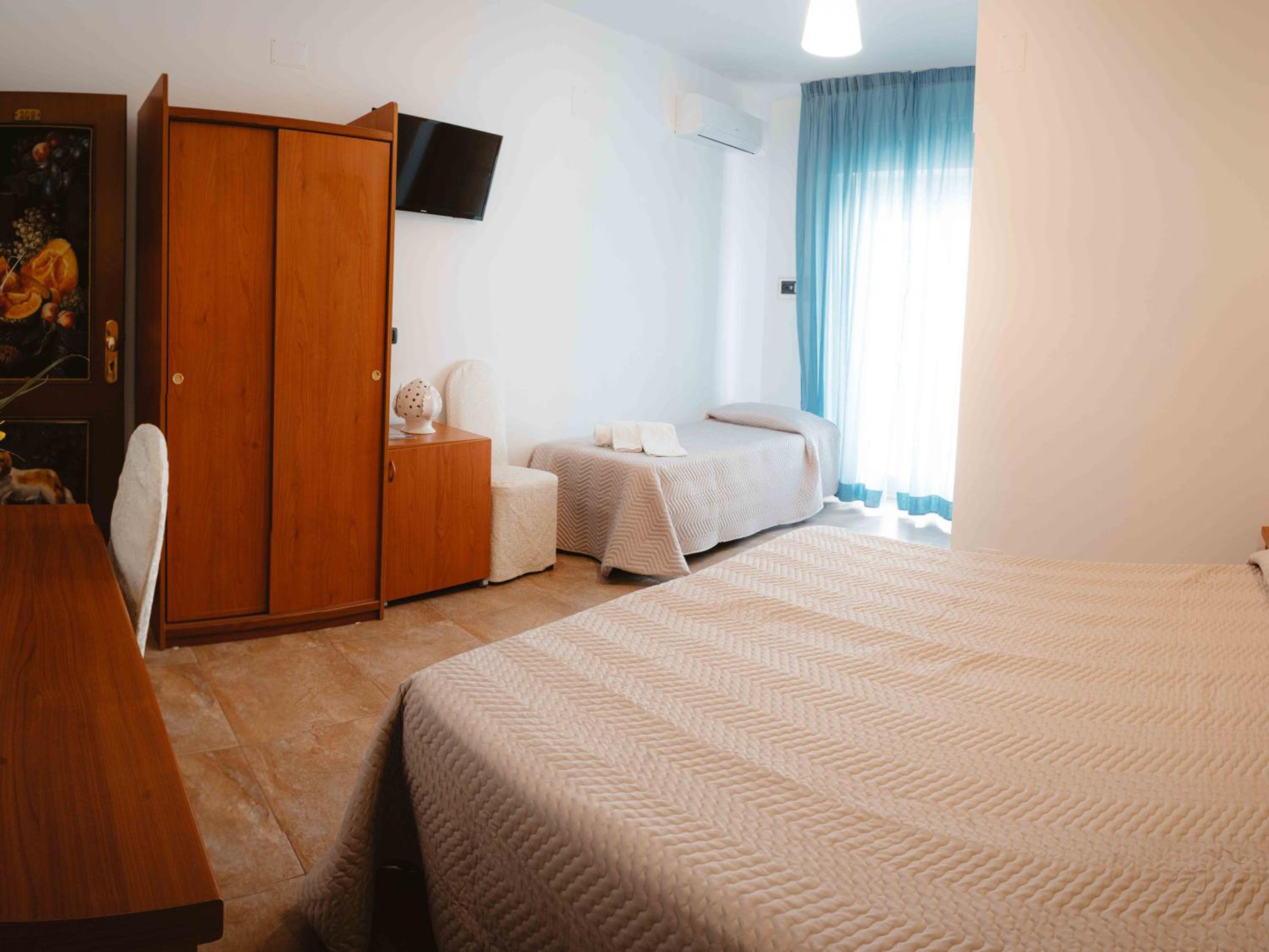 Triple Room - Photo 8