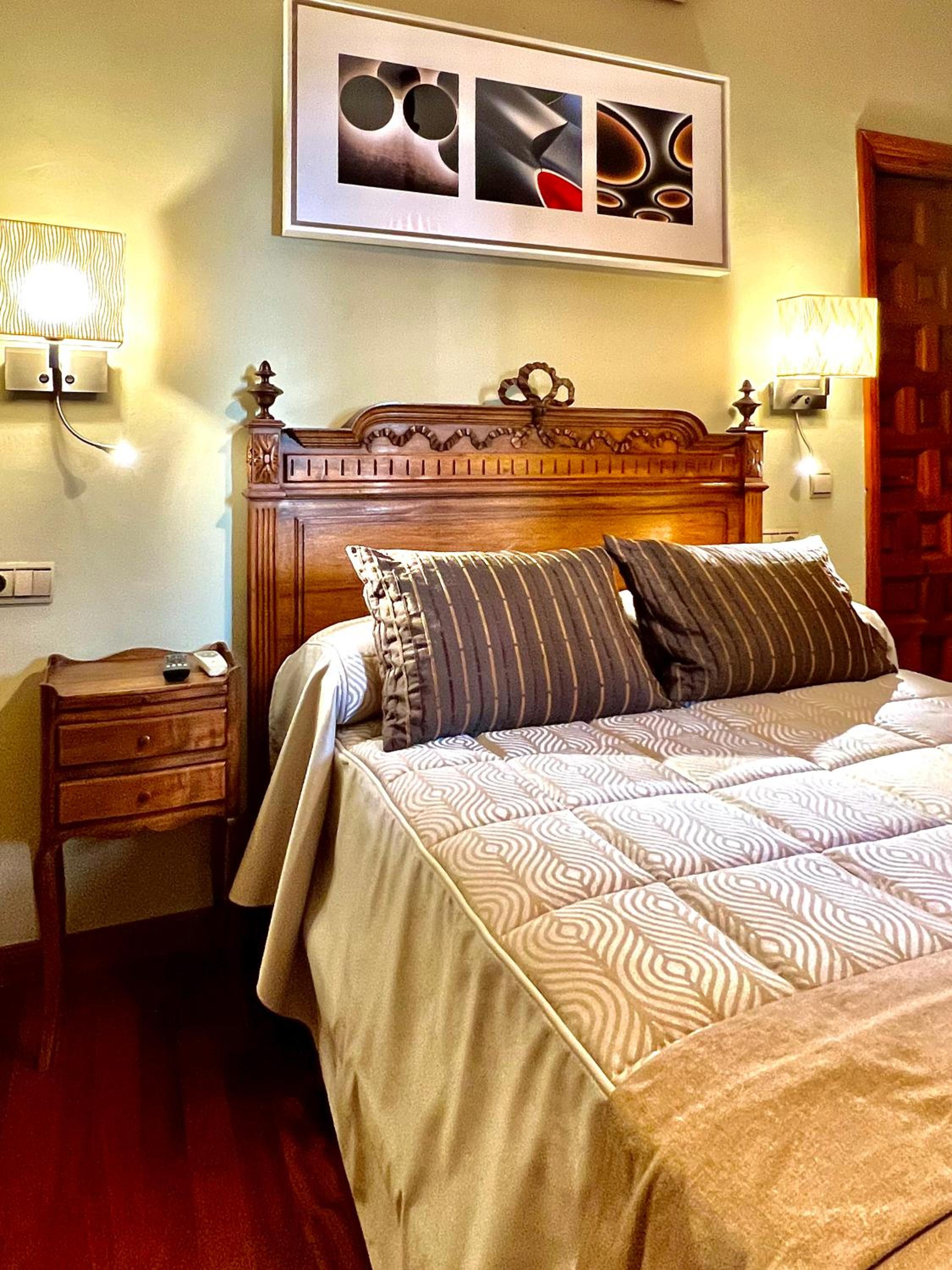 Double or Twin Room photo 2