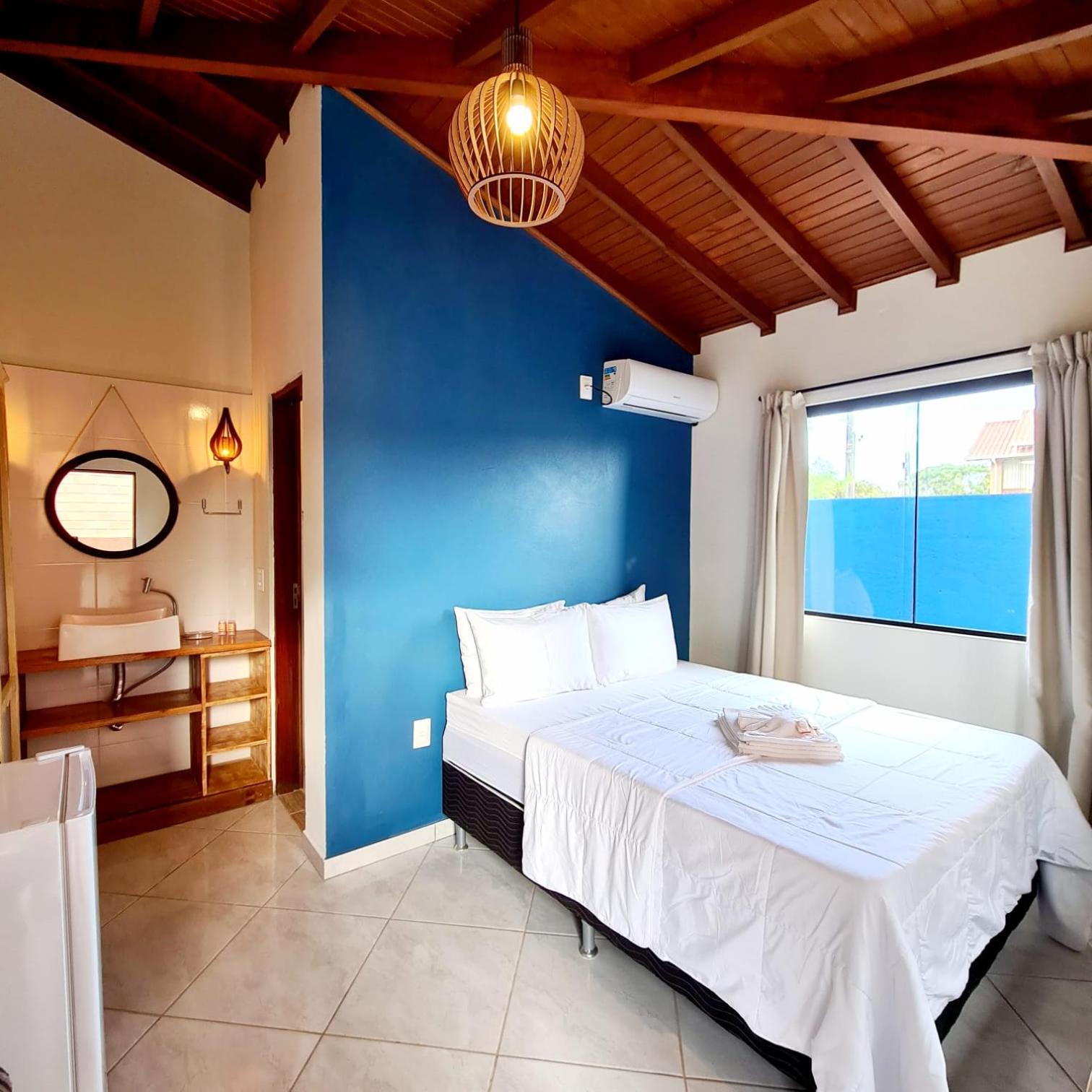 Suite with Pool View photo 2