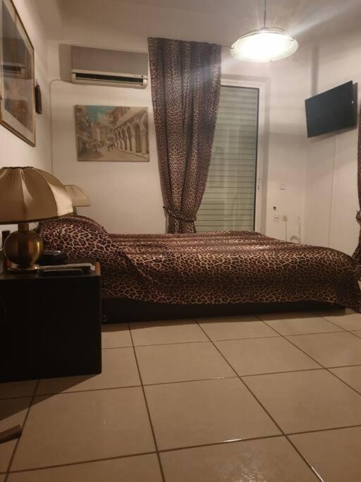 Three-Bedroom Apartment photo 1