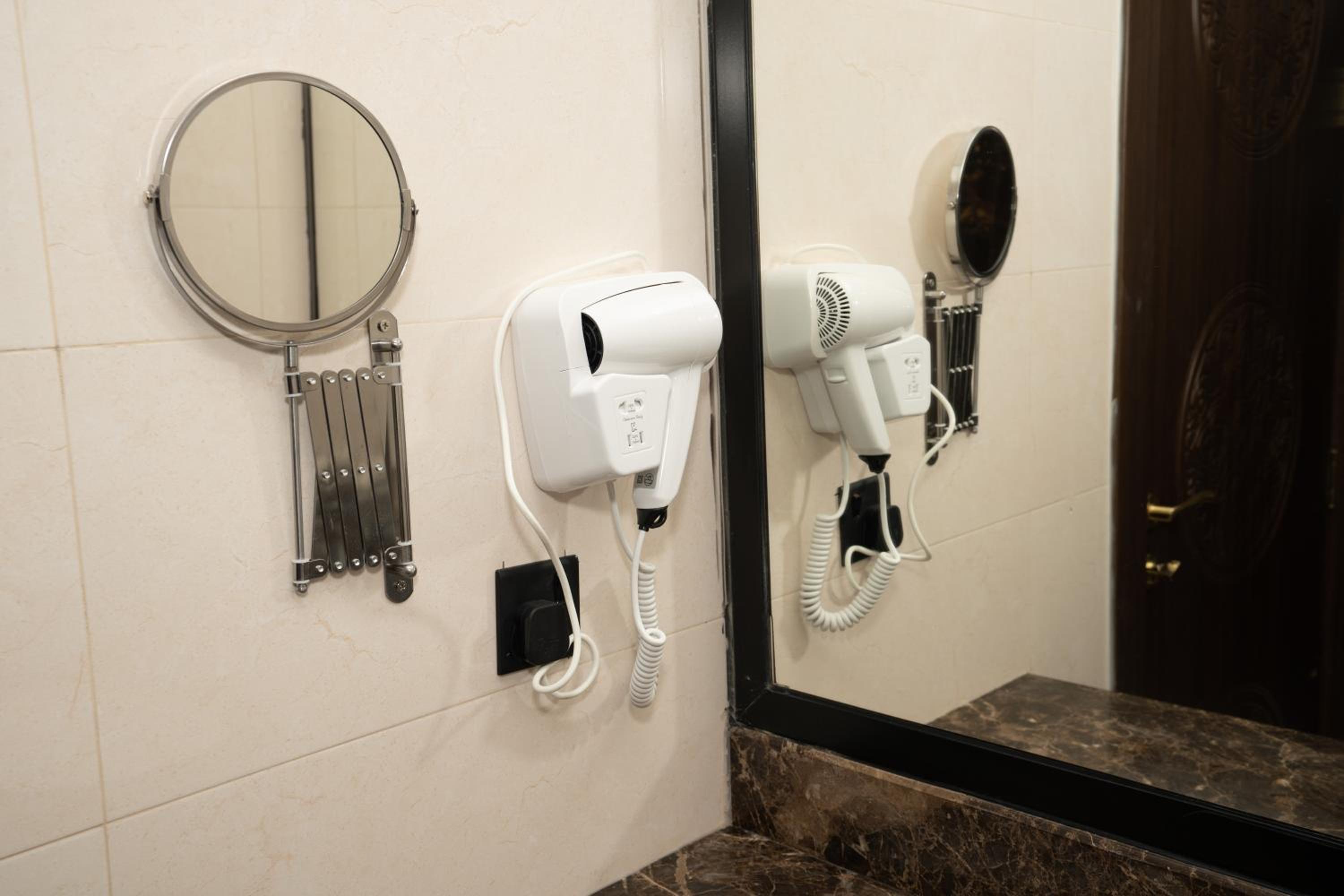 Junior Suite - Photo 7