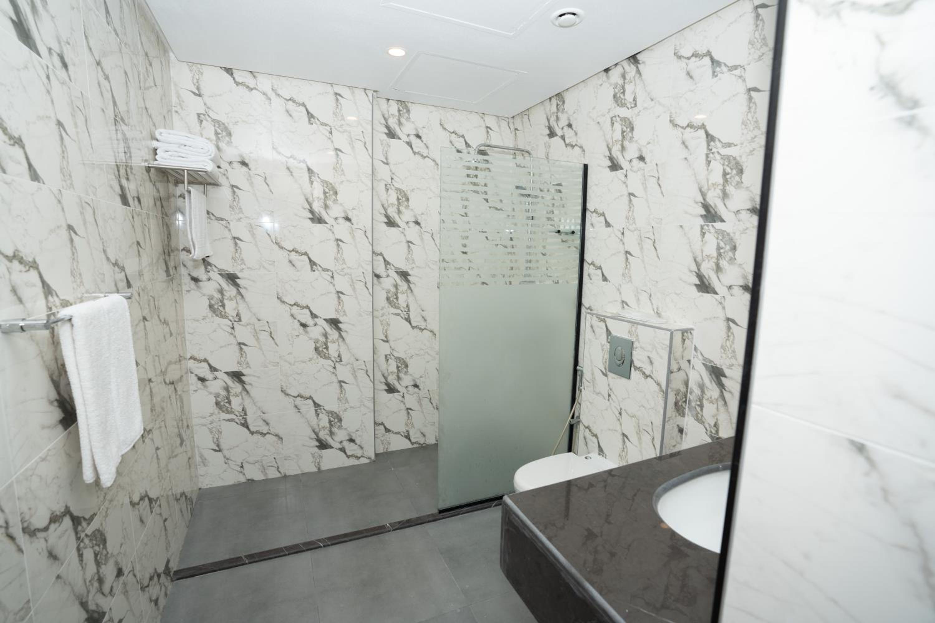 Executive Suite photo 3