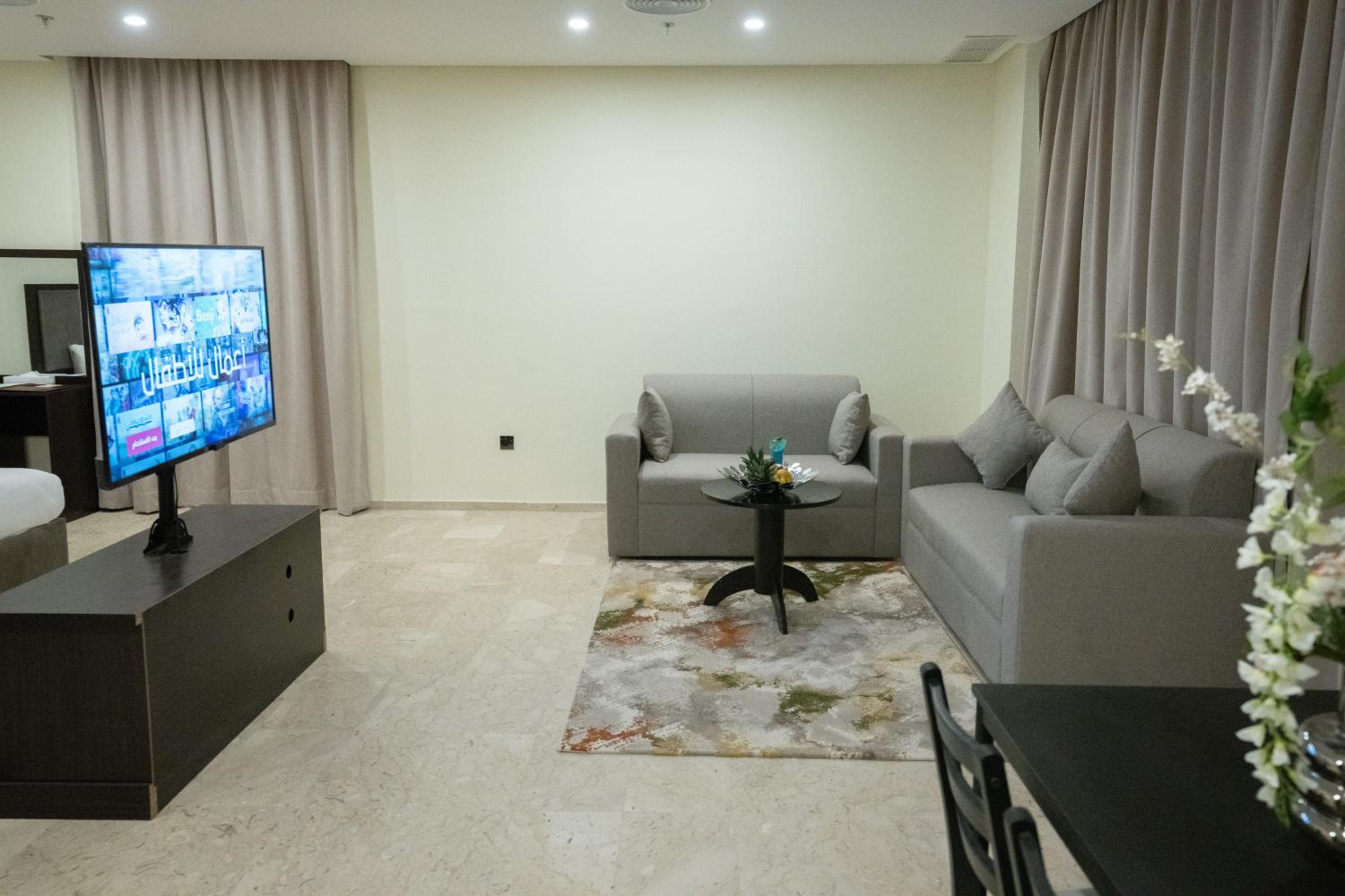 Executive Suite photo 2