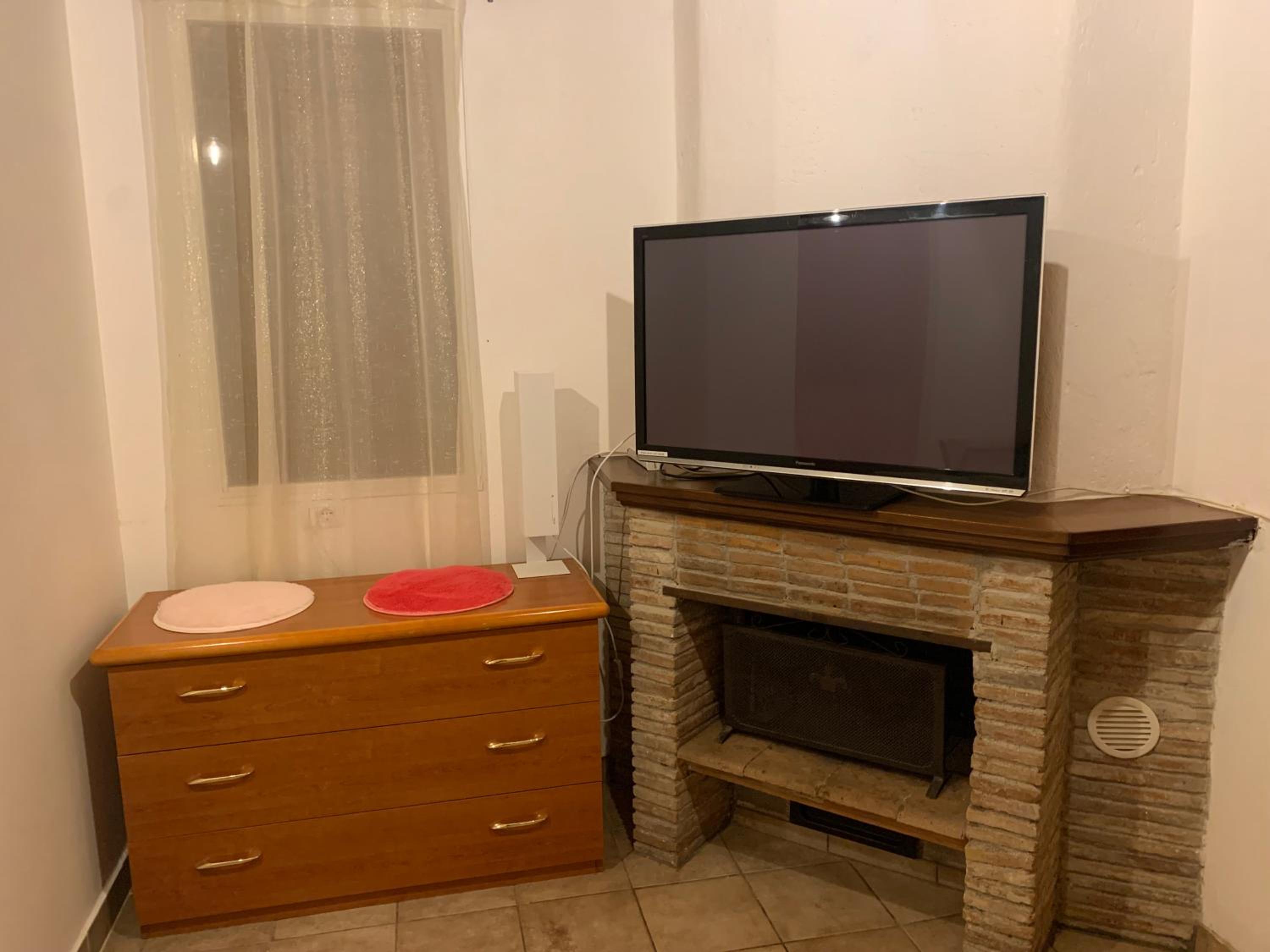 Double Room with Private Bathroom photo 1