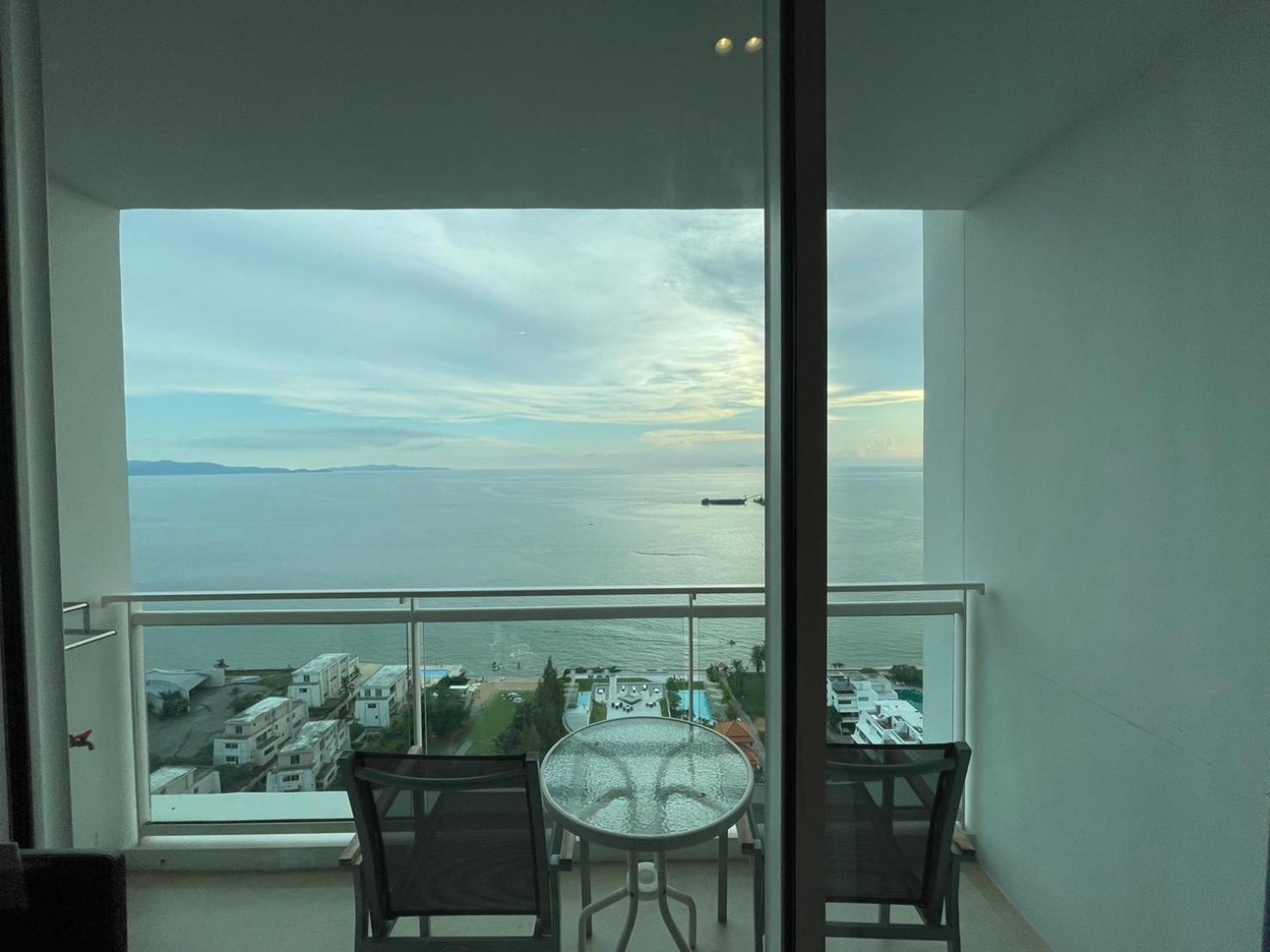 Penthouse Apartment - Photo 17